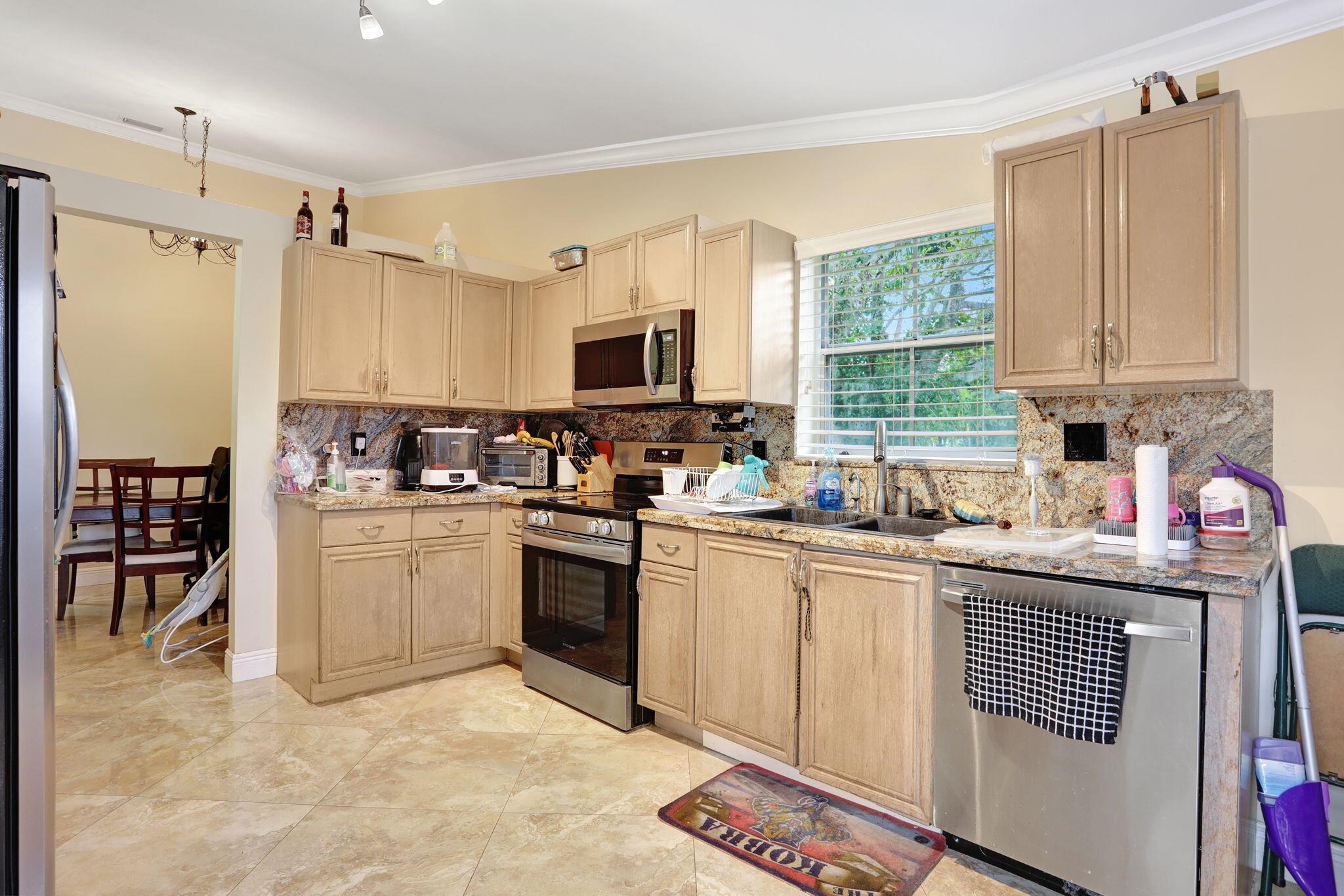 3301 El Capitan Drive