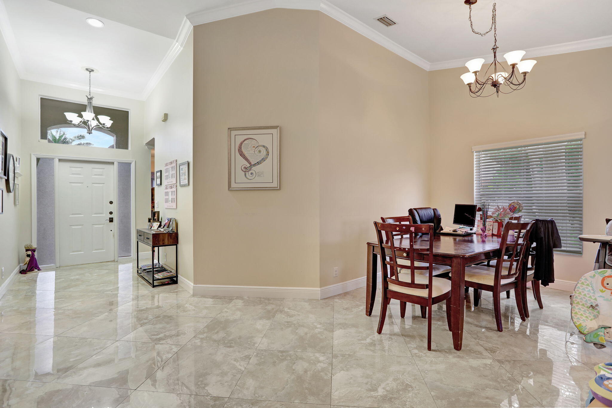 3301 El Capitan Drive