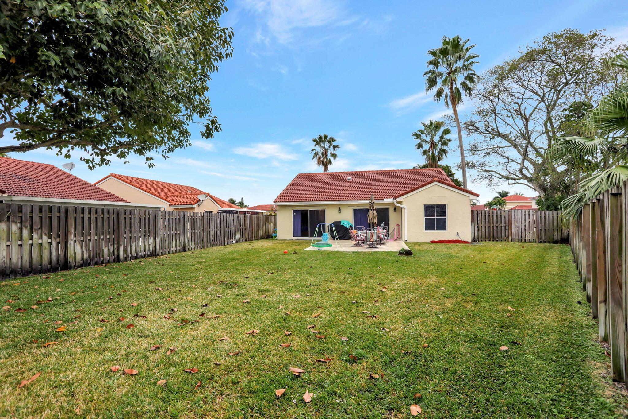 3301 El Capitan Drive