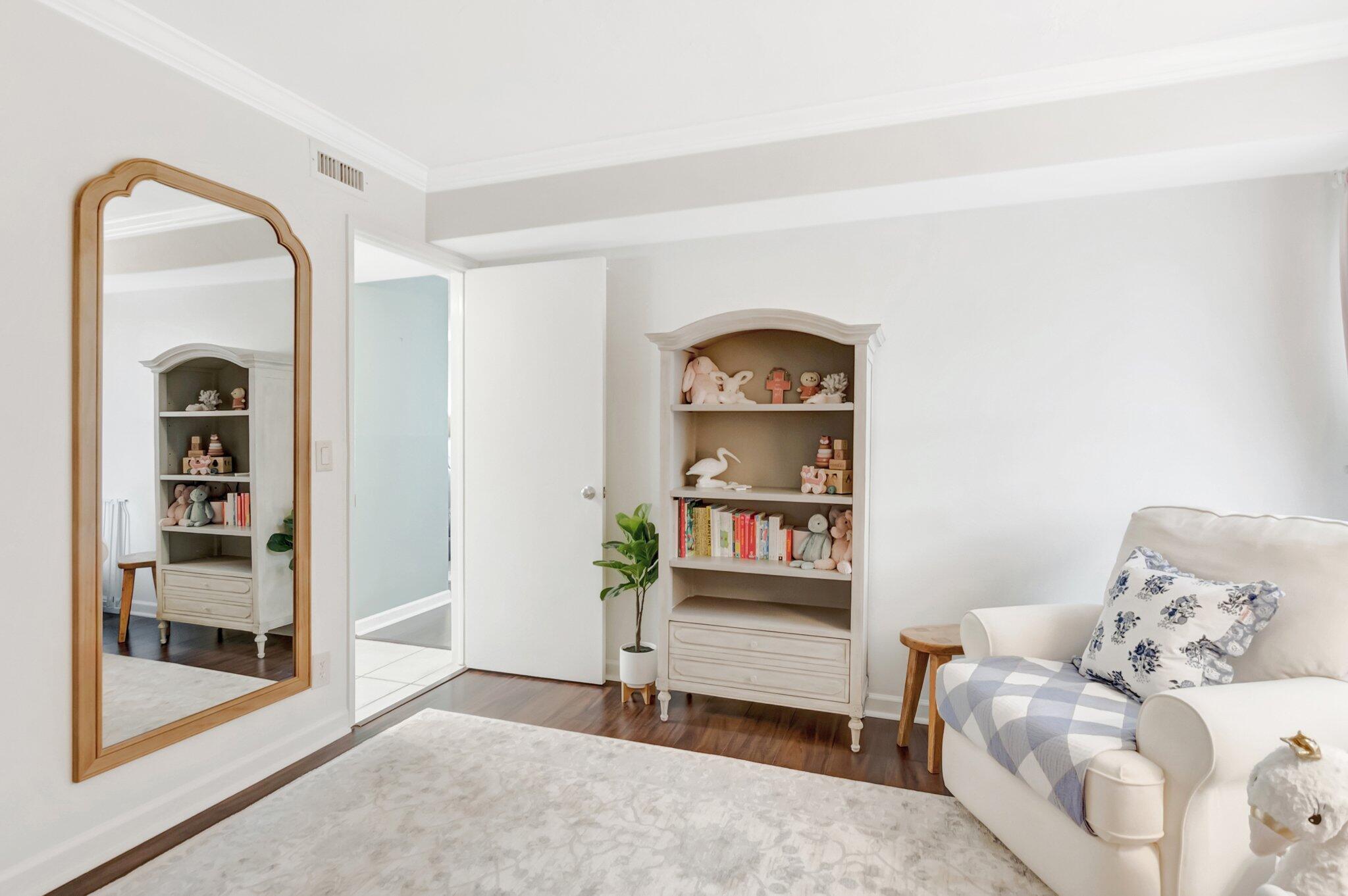 5801 Camino Del Sol 102