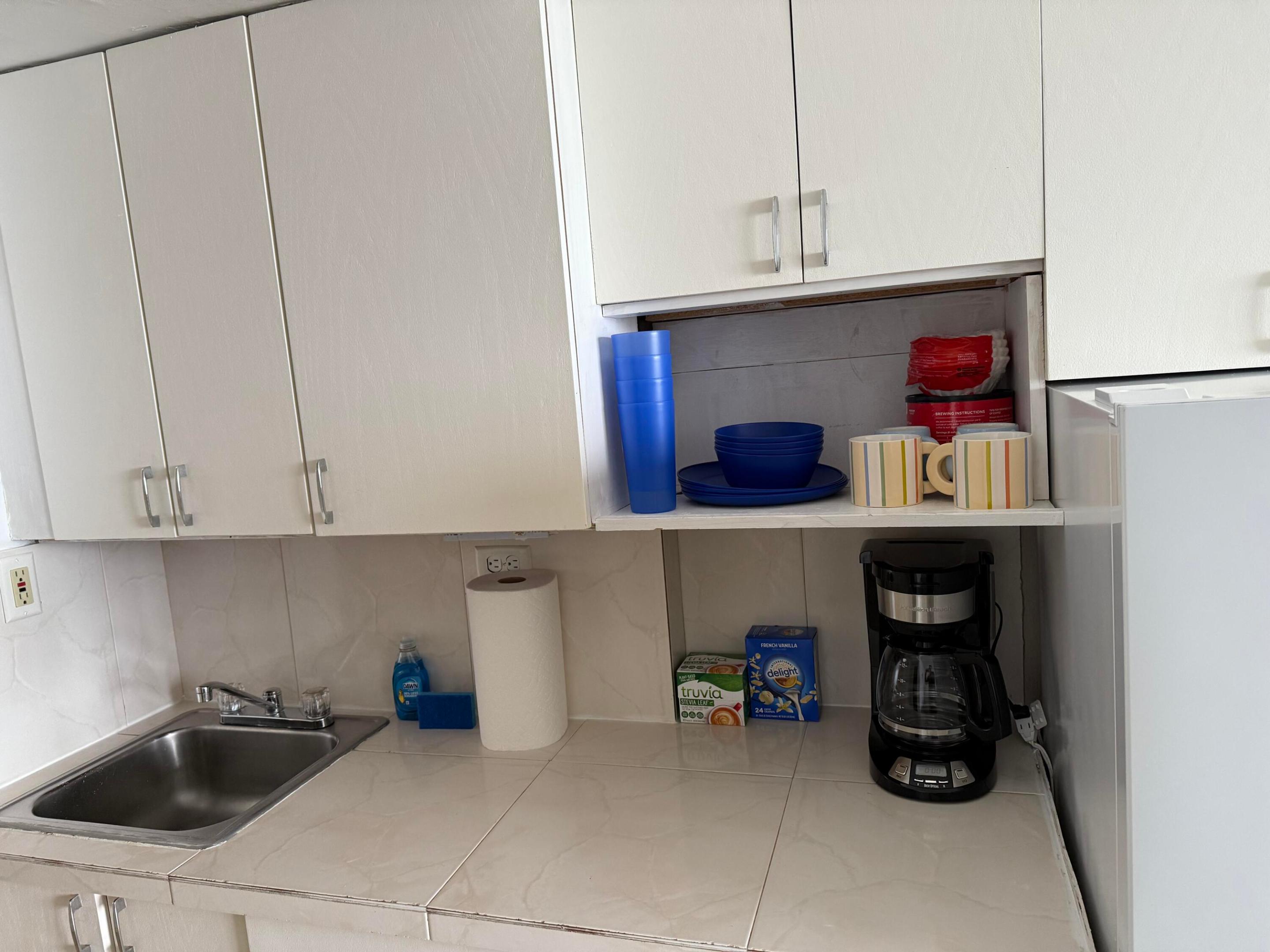 19201 Collins Avenue 448