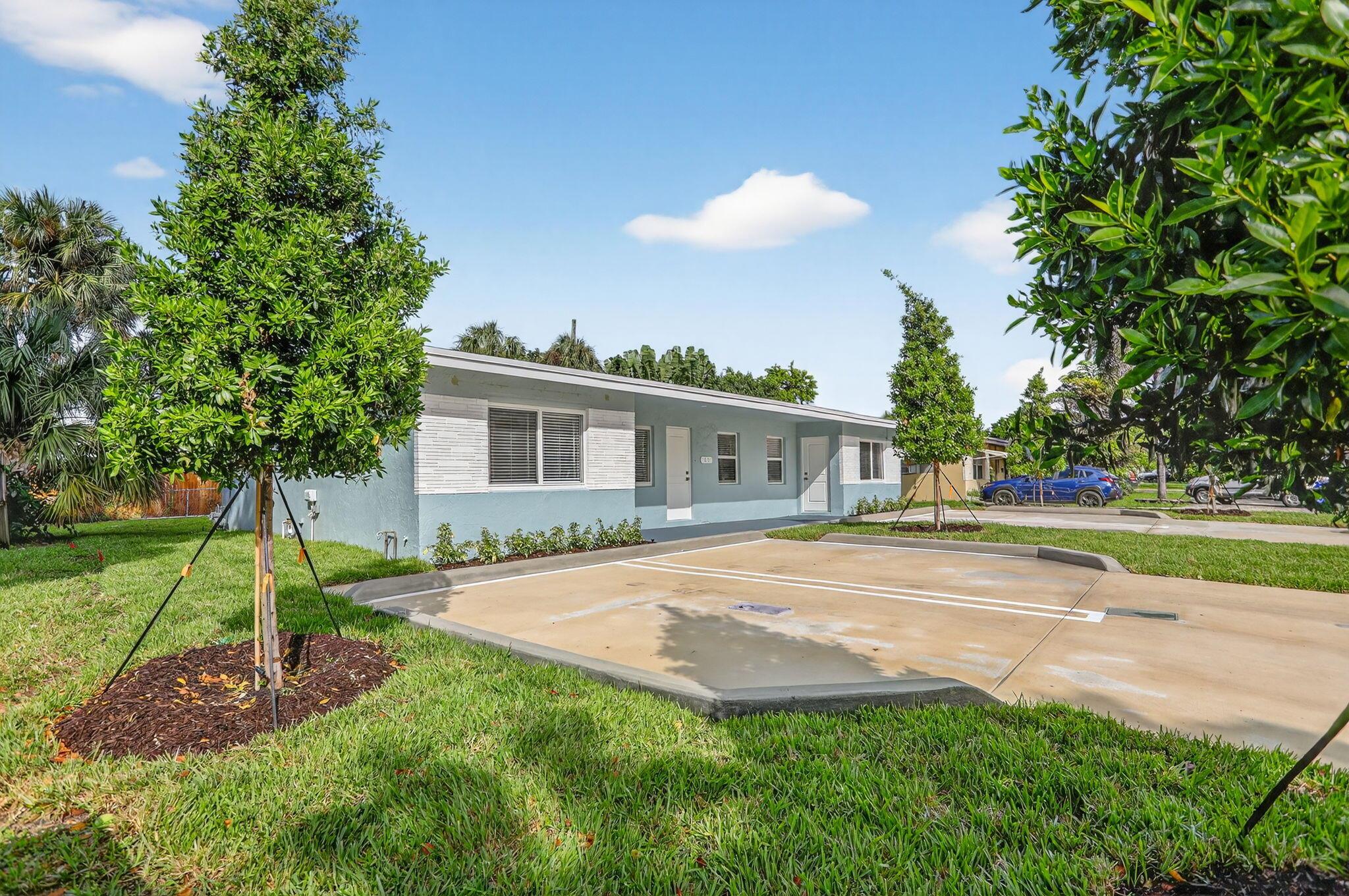 1851 NE 25th Avenue 1