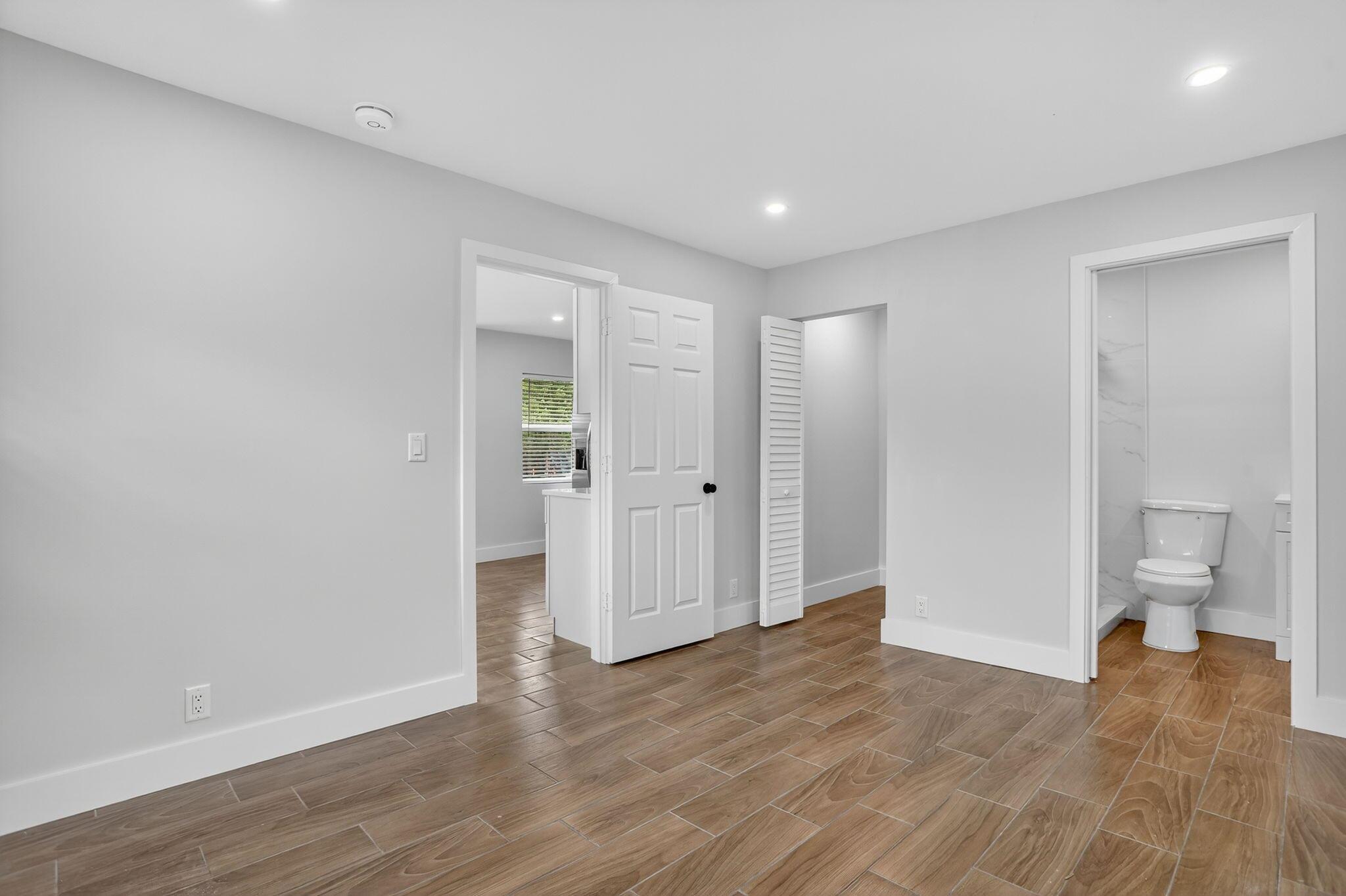 1851 NE 25th Avenue 3