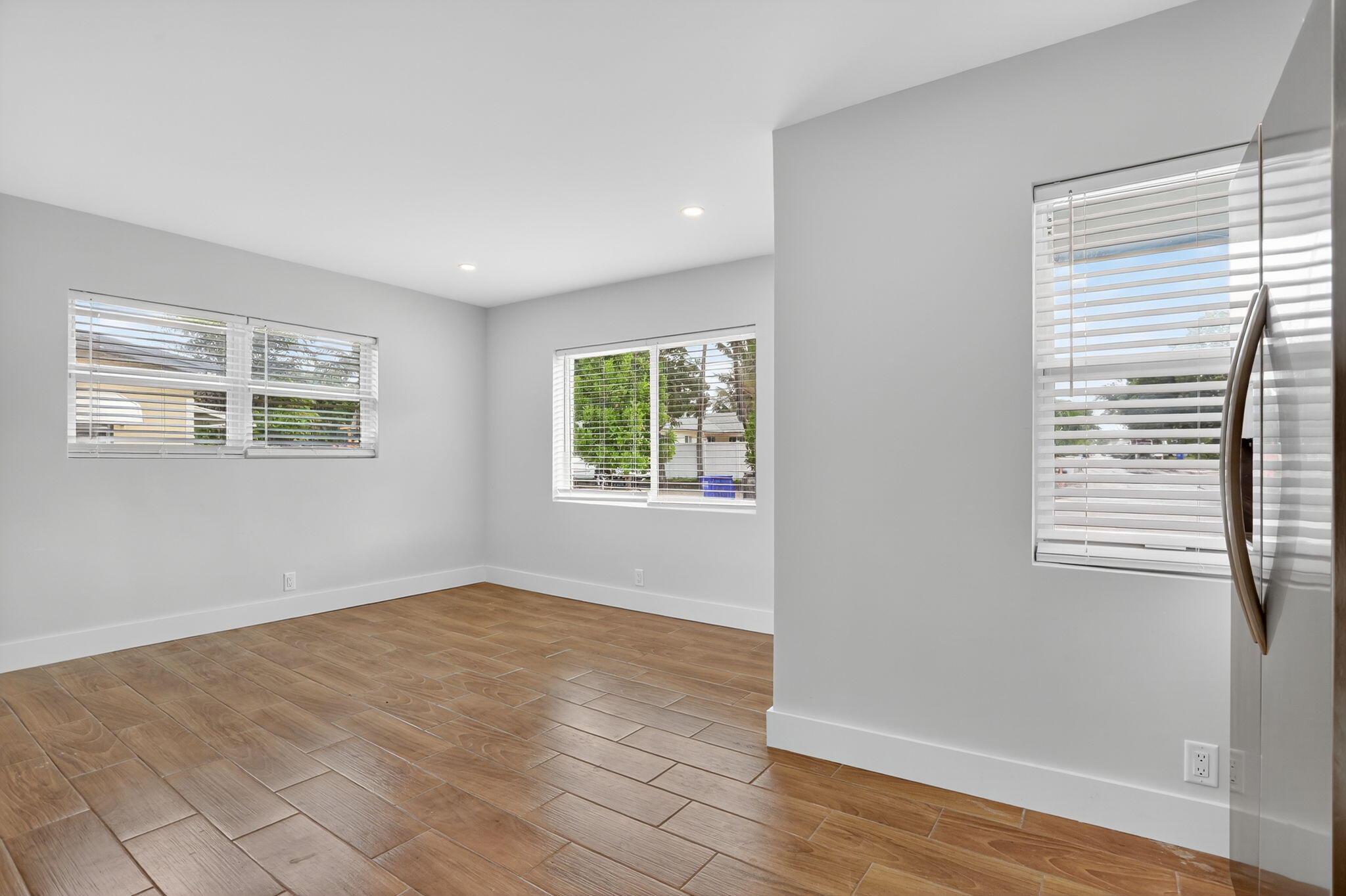 1851 NE 25th Avenue 3