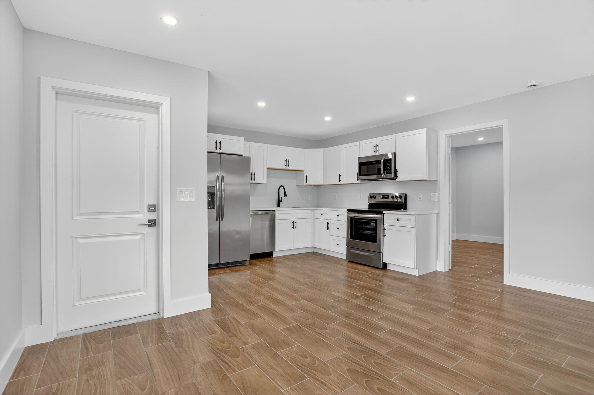 1851 NE 25th Avenue 3