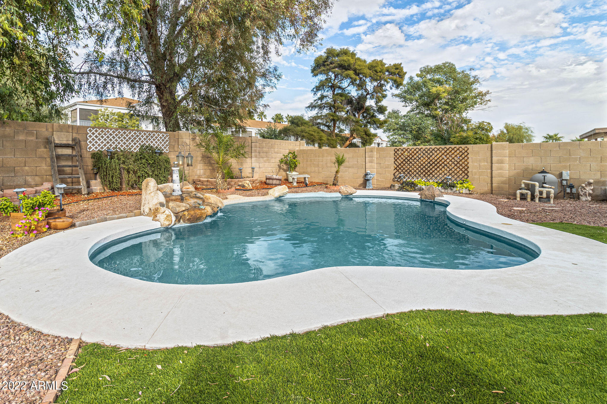 14626 W MARCUS Drive