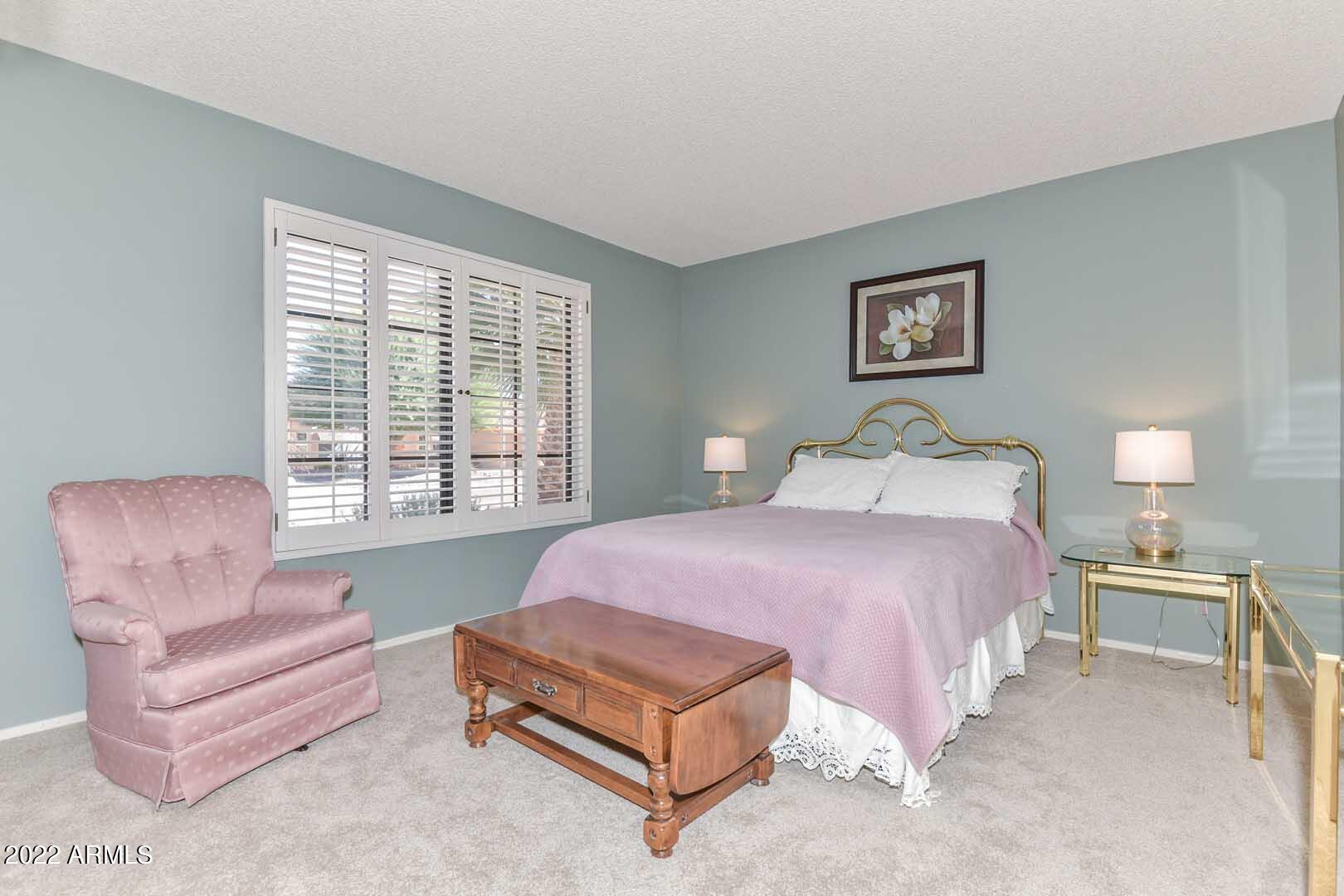 14219 W DESERT GLEN Drive