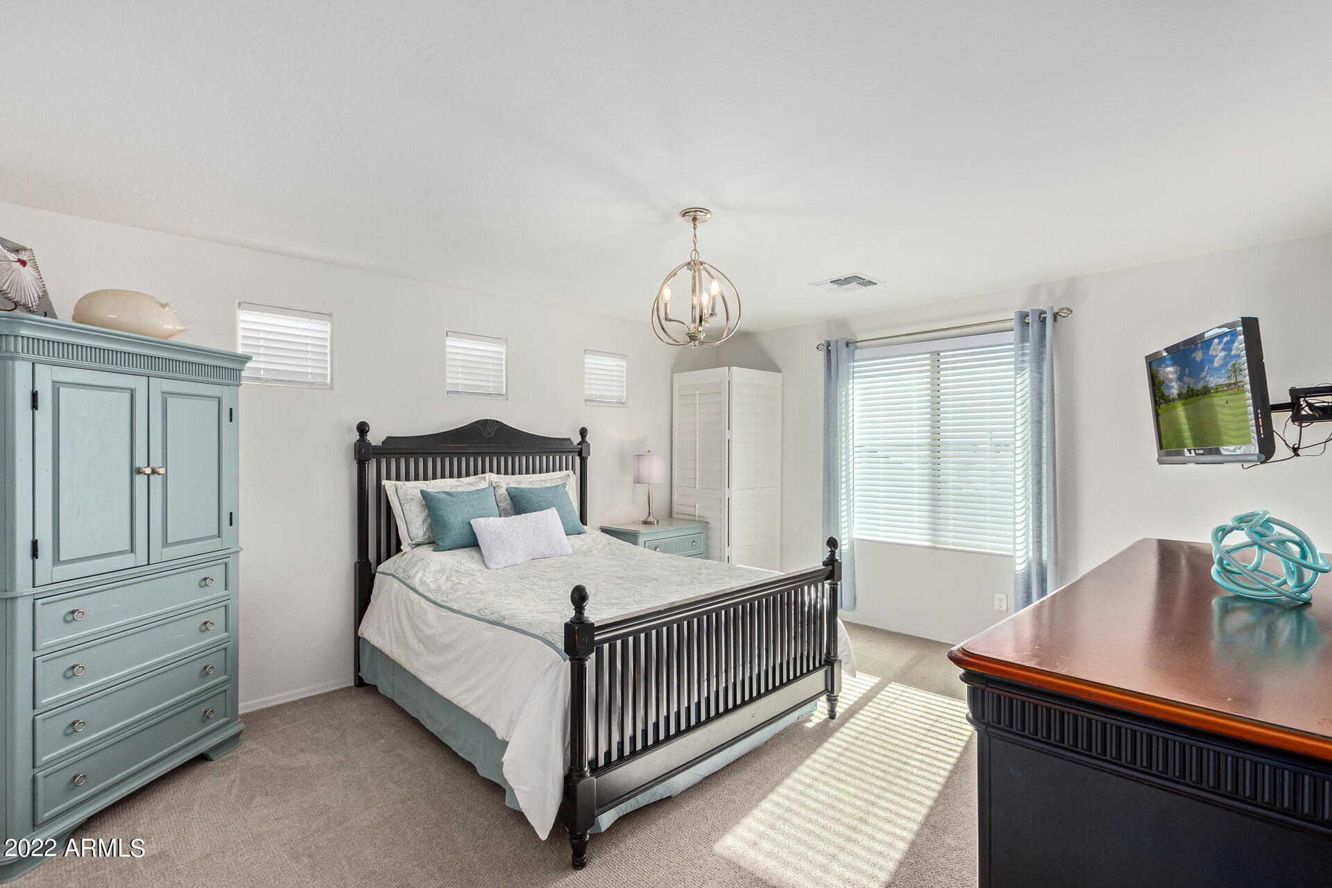 17555 W MONTE LINDO Lane