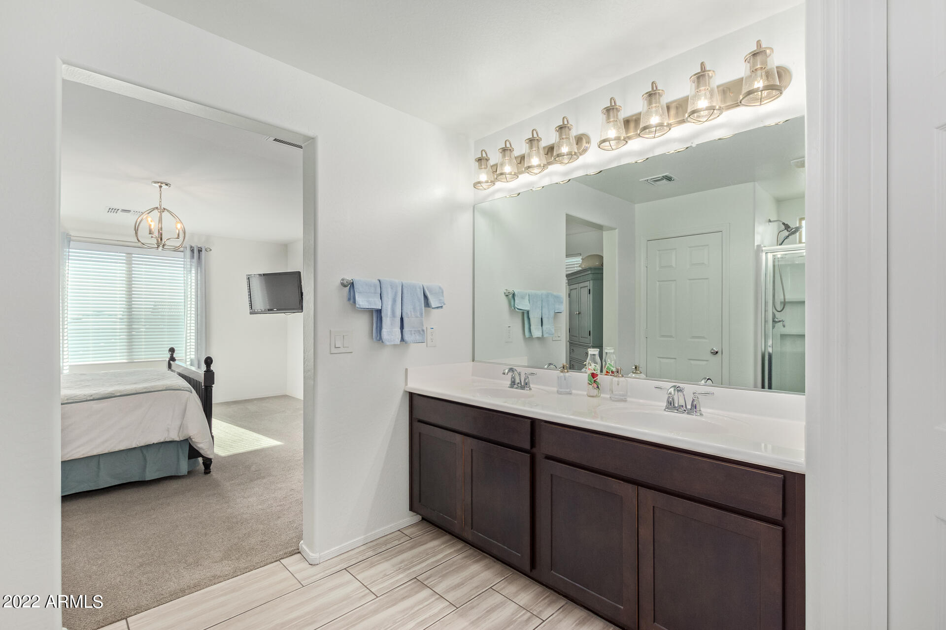 17555 W MONTE LINDO Lane