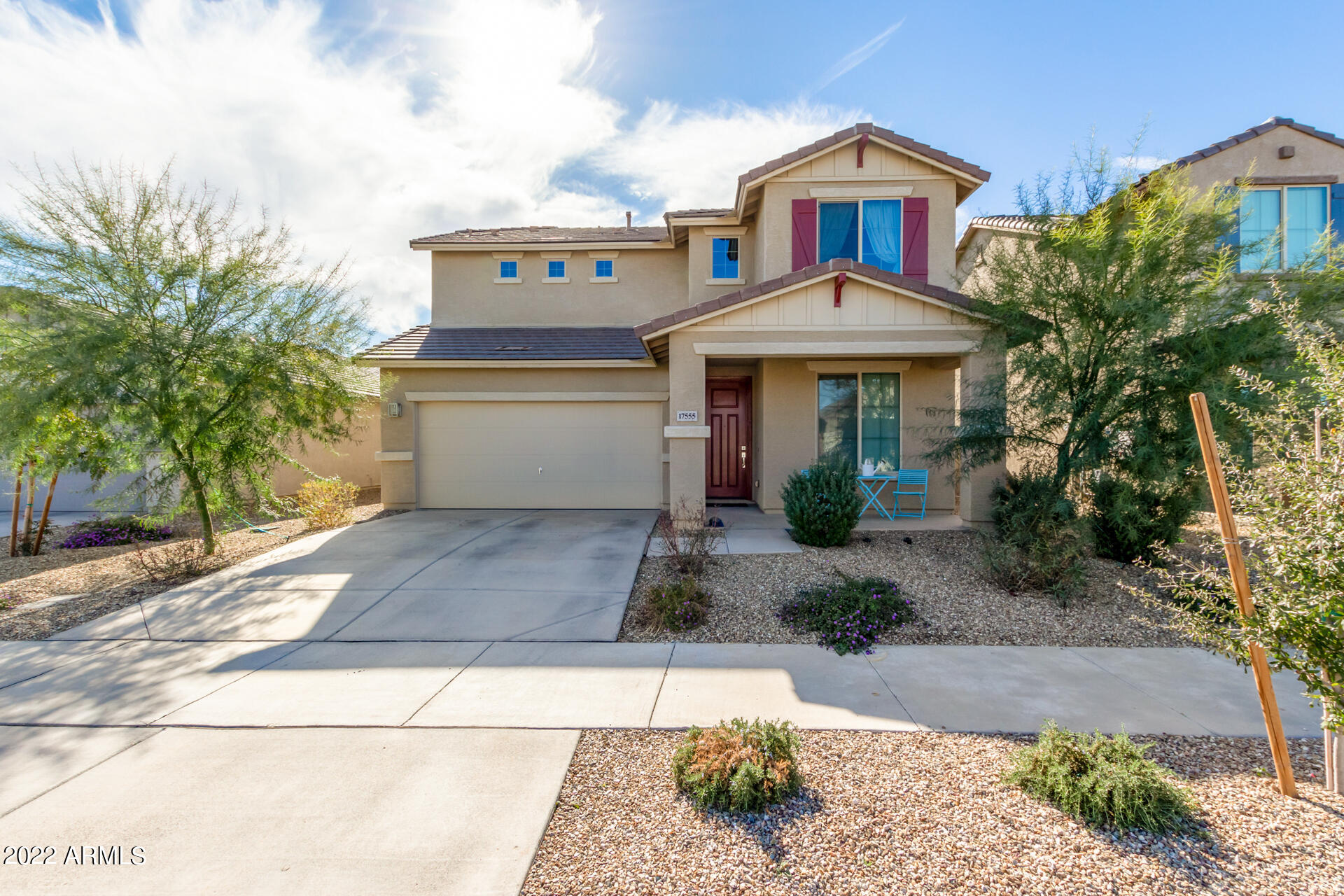 17555 W MONTE LINDO Lane