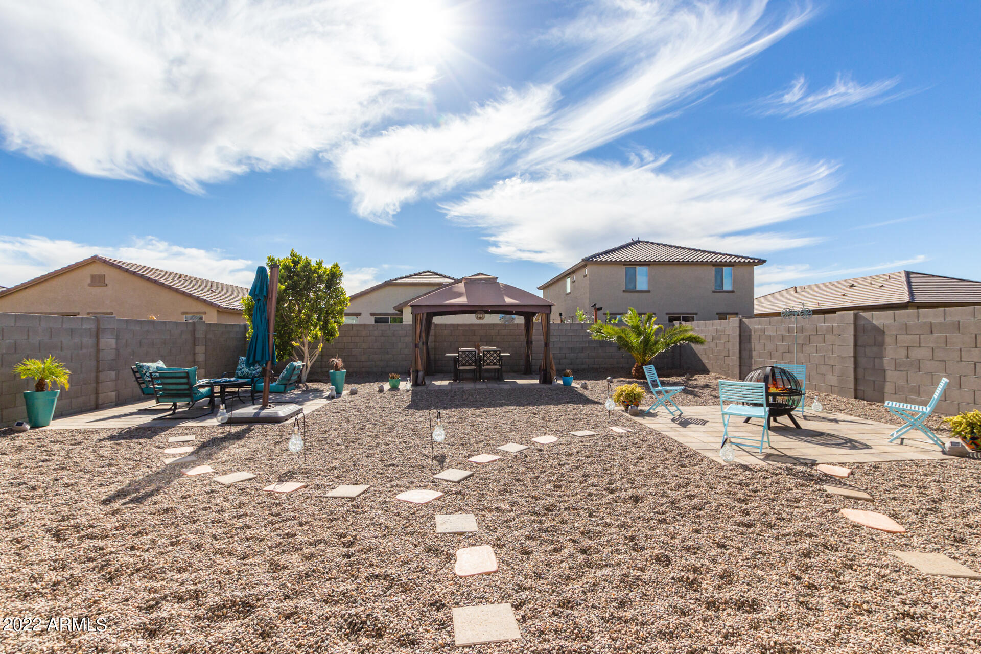 17555 W MONTE LINDO Lane