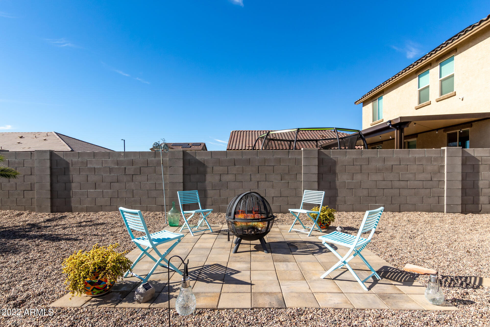 17555 W MONTE LINDO Lane