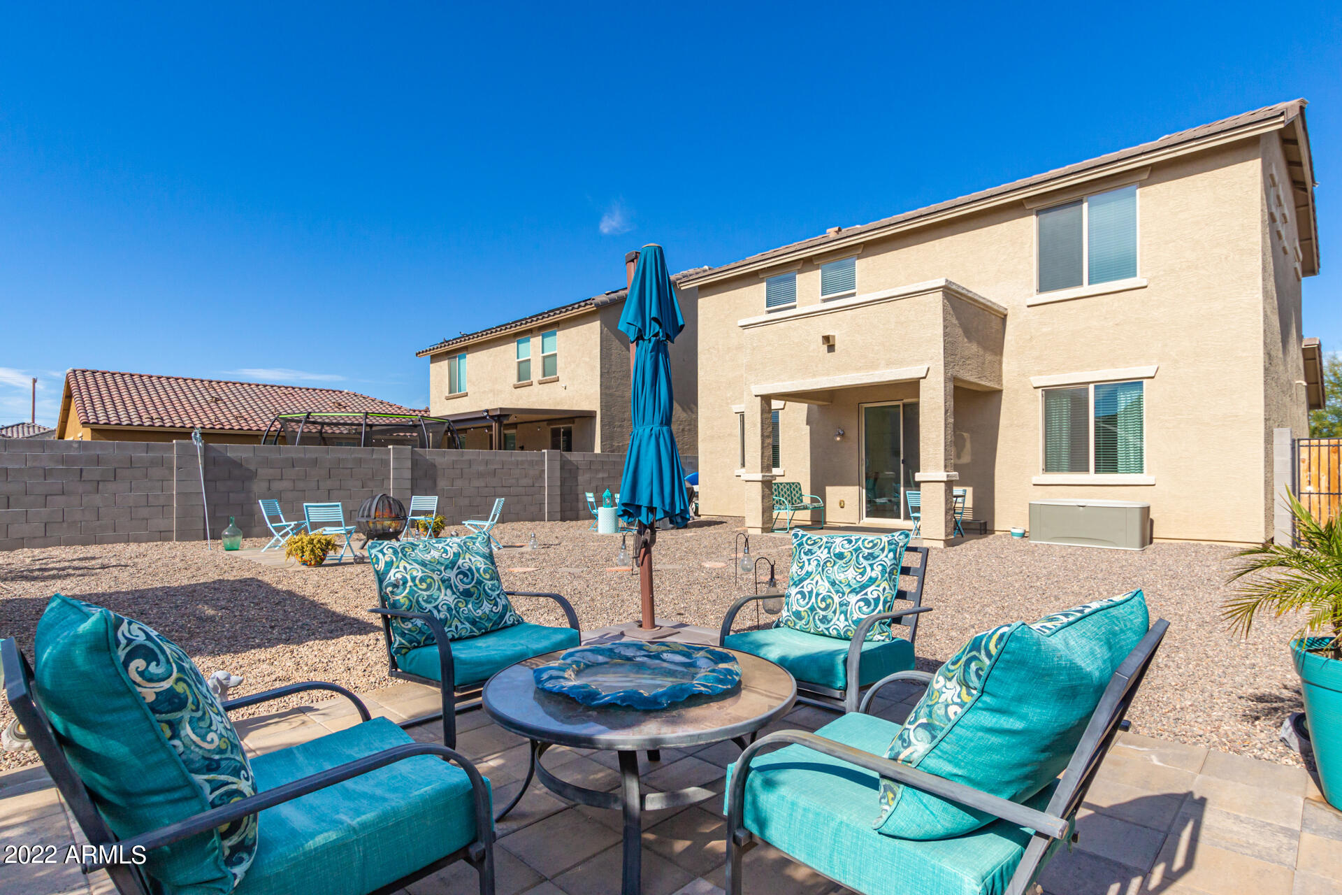 17555 W MONTE LINDO Lane