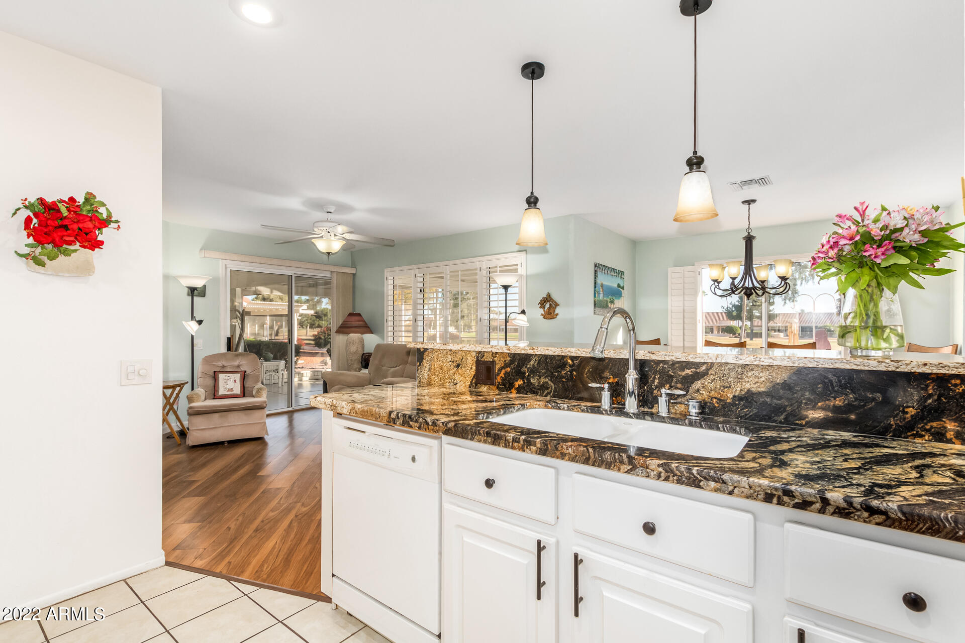 14817 W RAVENSWOOD Drive