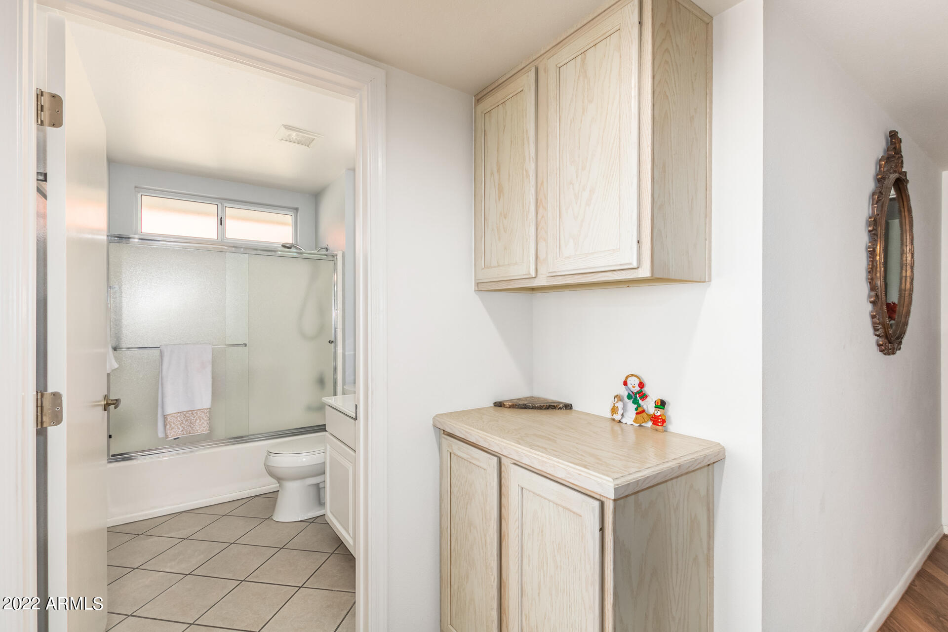 14817 W RAVENSWOOD Drive