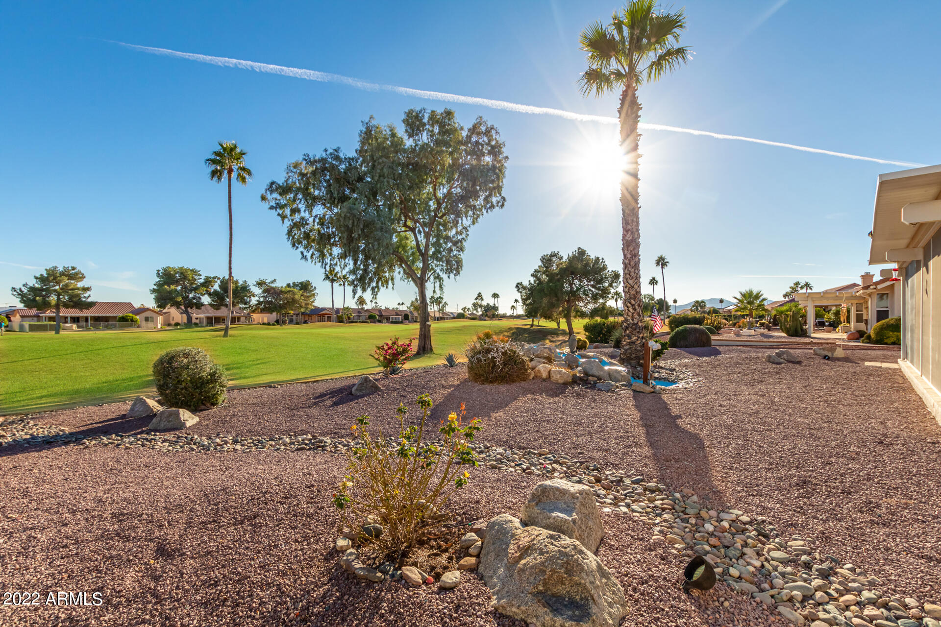 14817 W RAVENSWOOD Drive