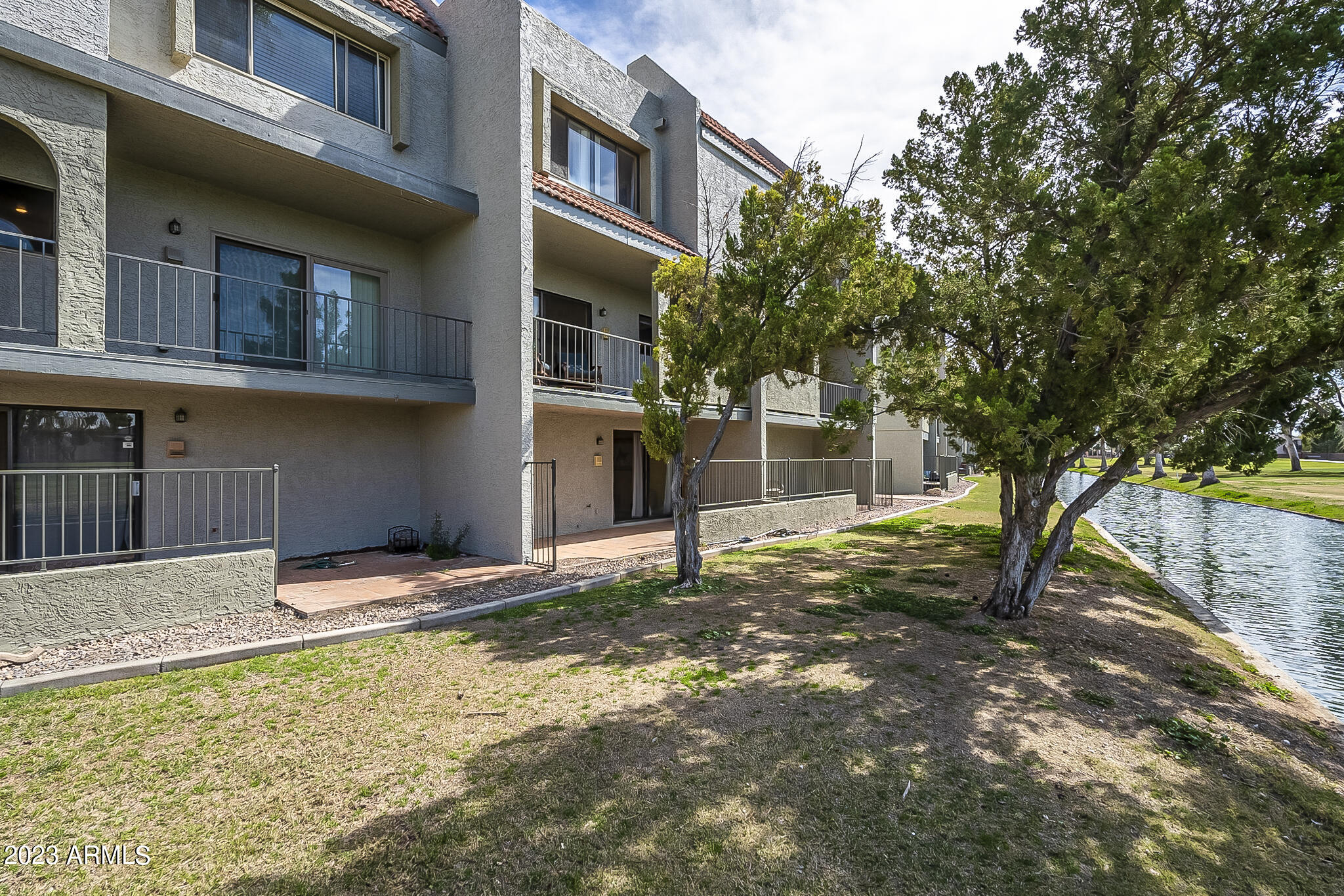 2524 S EL PARADISO Street # 73