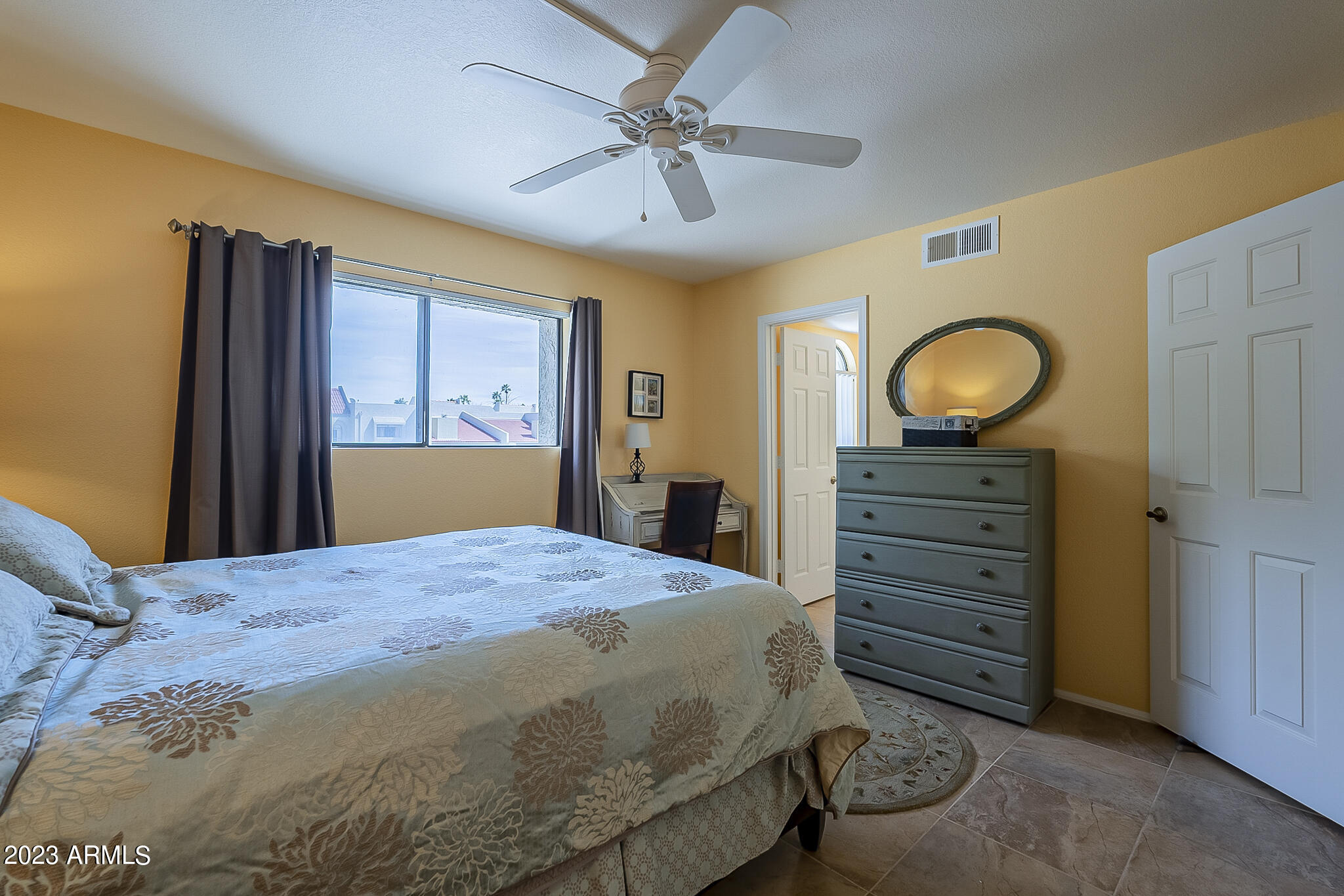 2524 S EL PARADISO Street # 73