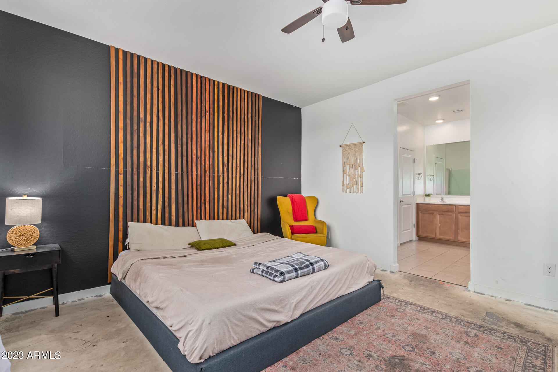 14381 W VALENTINE Street