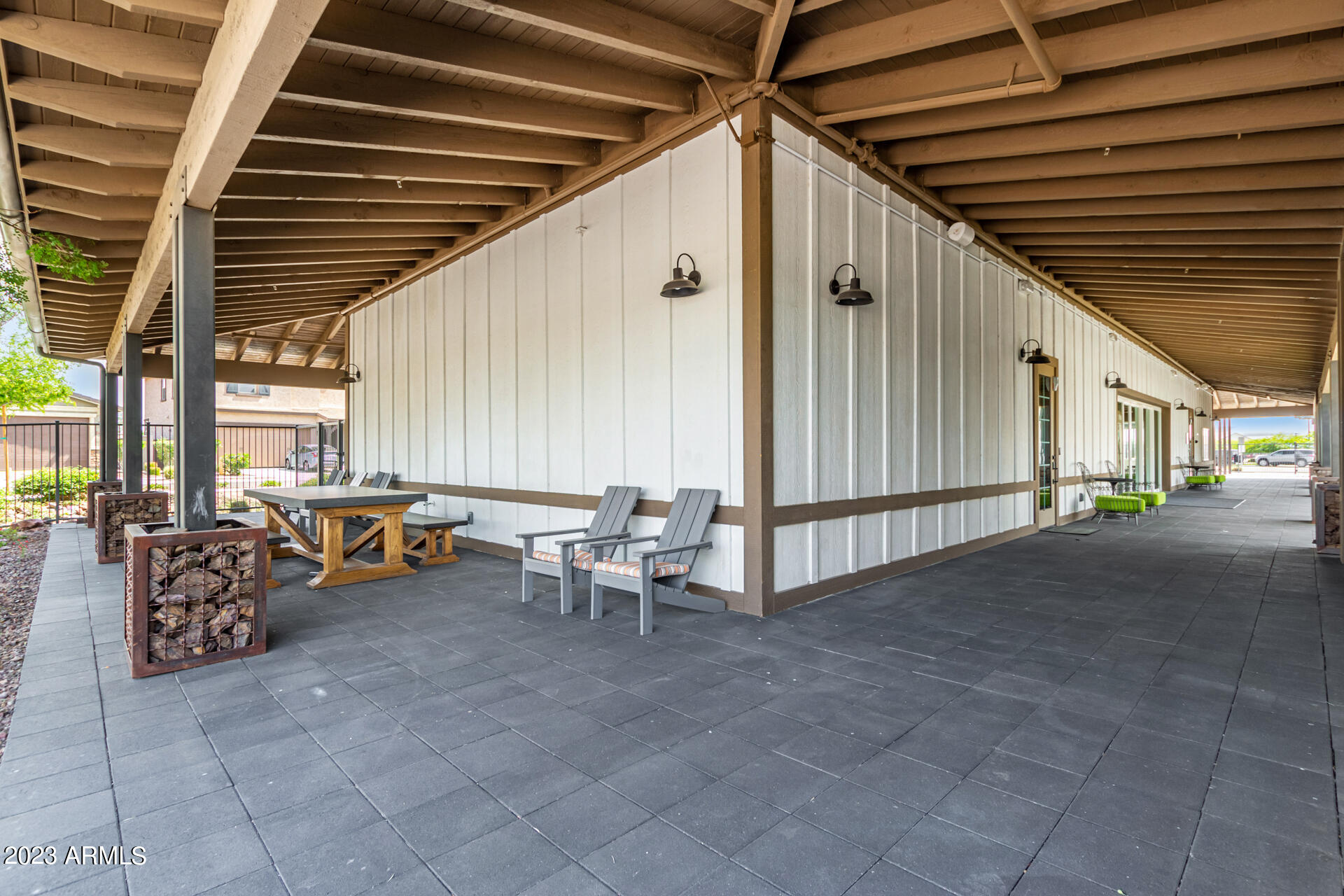 14381 W VALENTINE Street