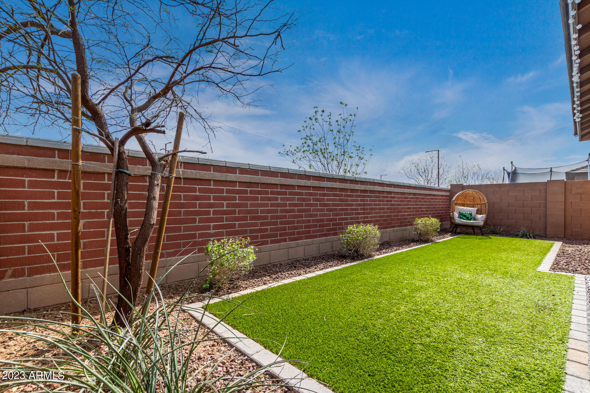 14381 W VALENTINE Street