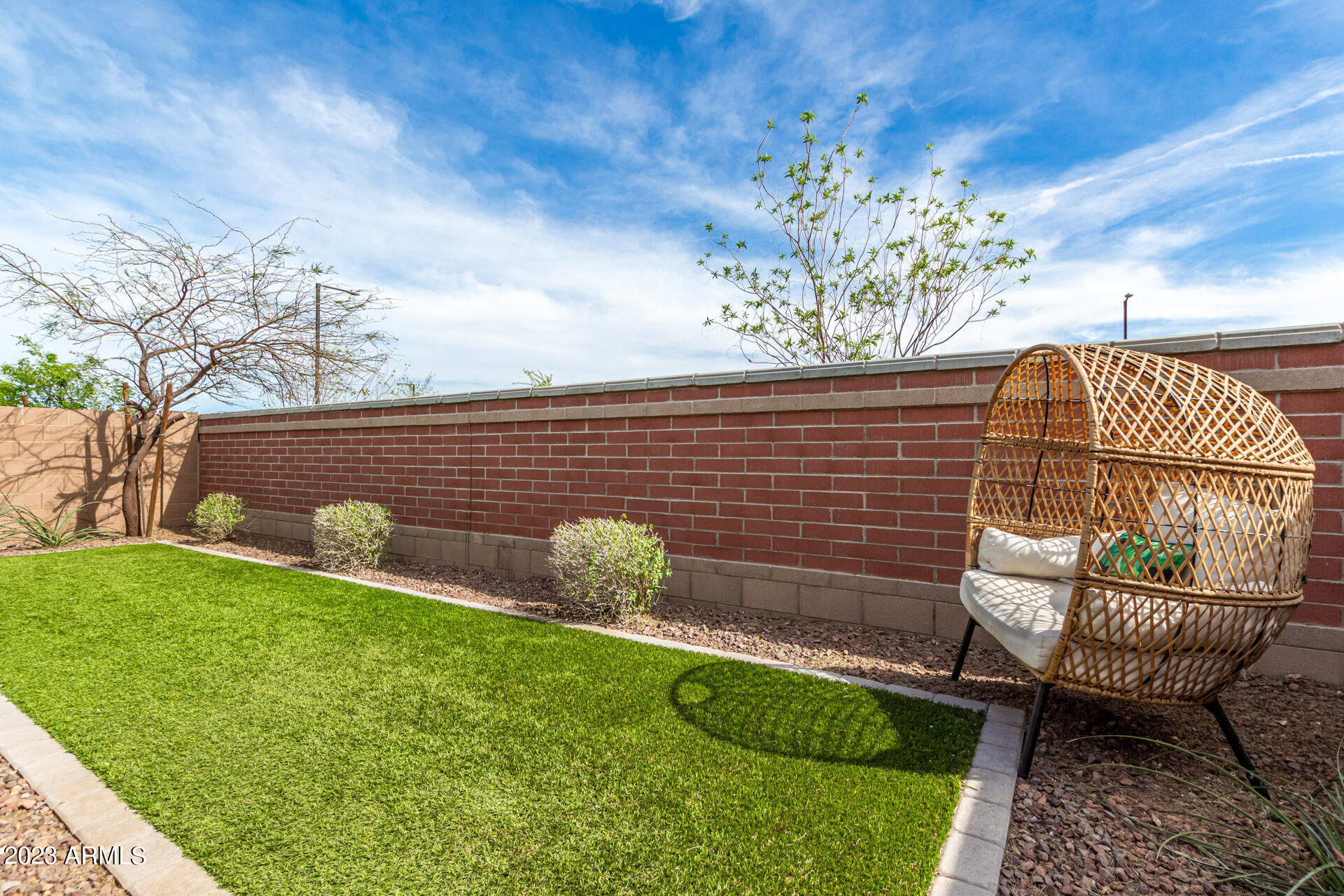 14381 W VALENTINE Street