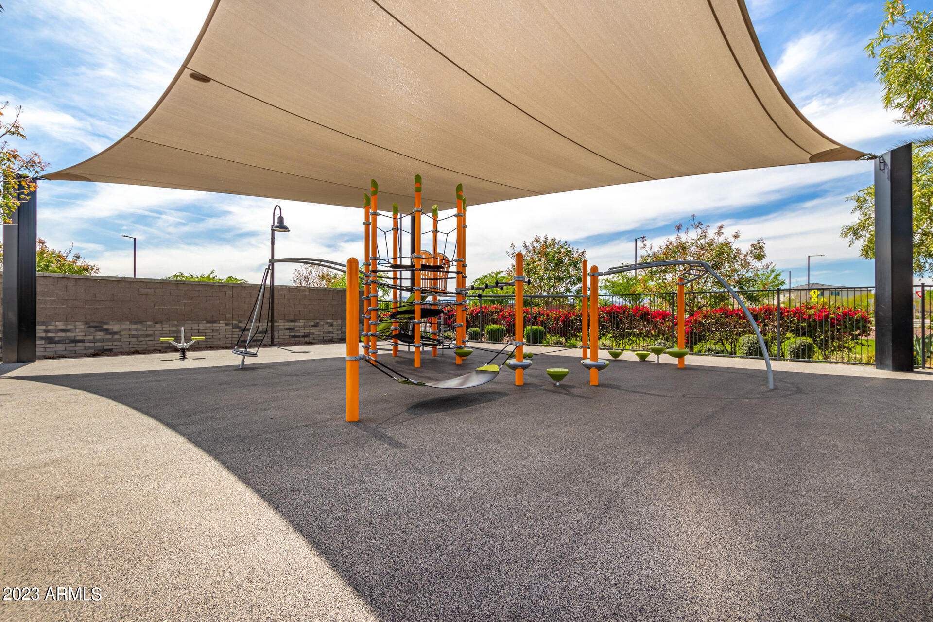 14381 W VALENTINE Street