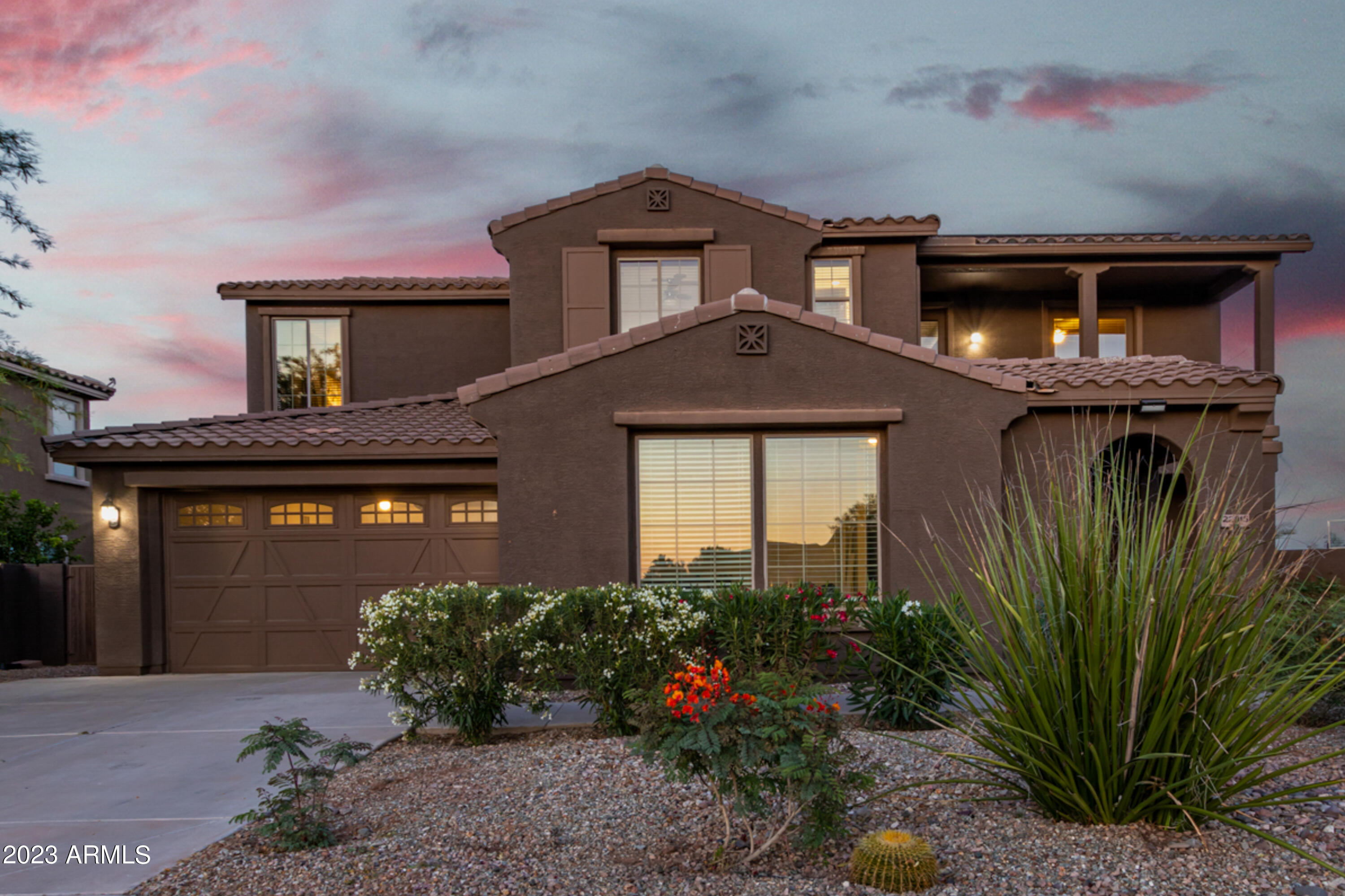 22015 N DIAMOND Drive