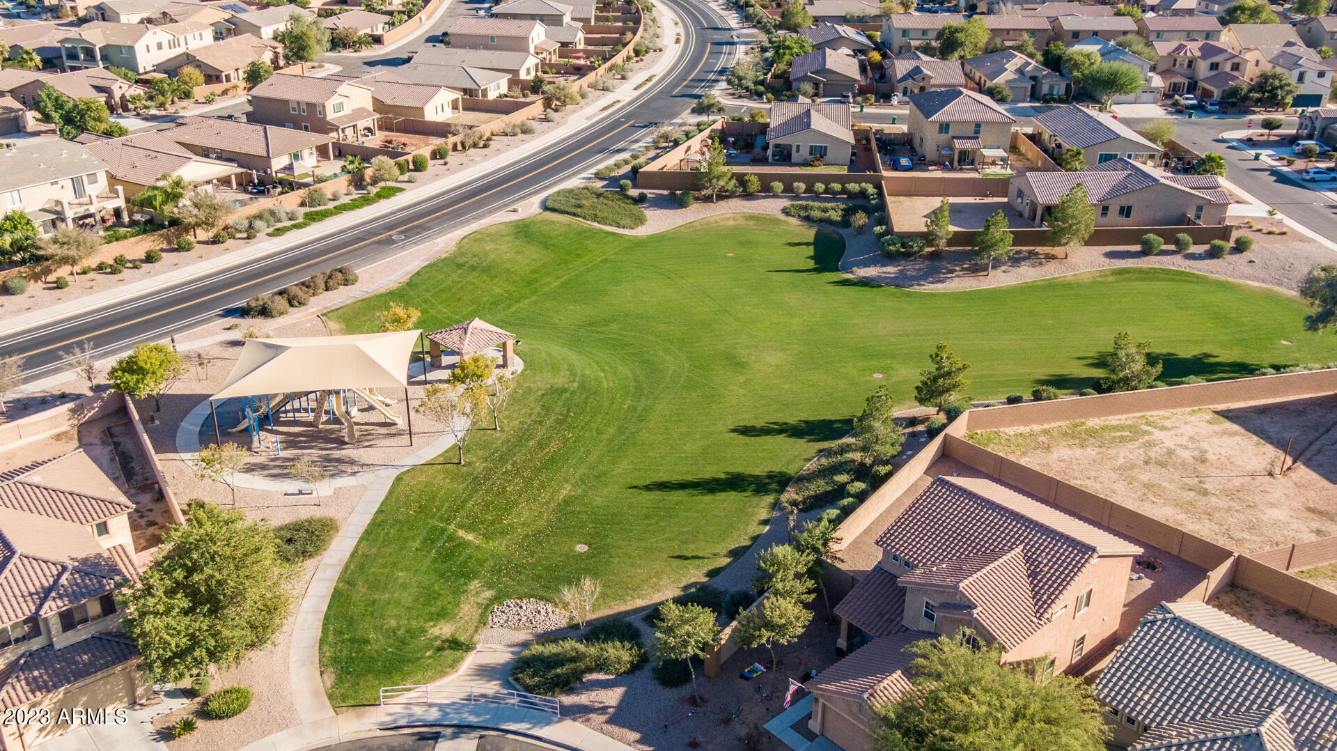 22015 N DIAMOND Drive