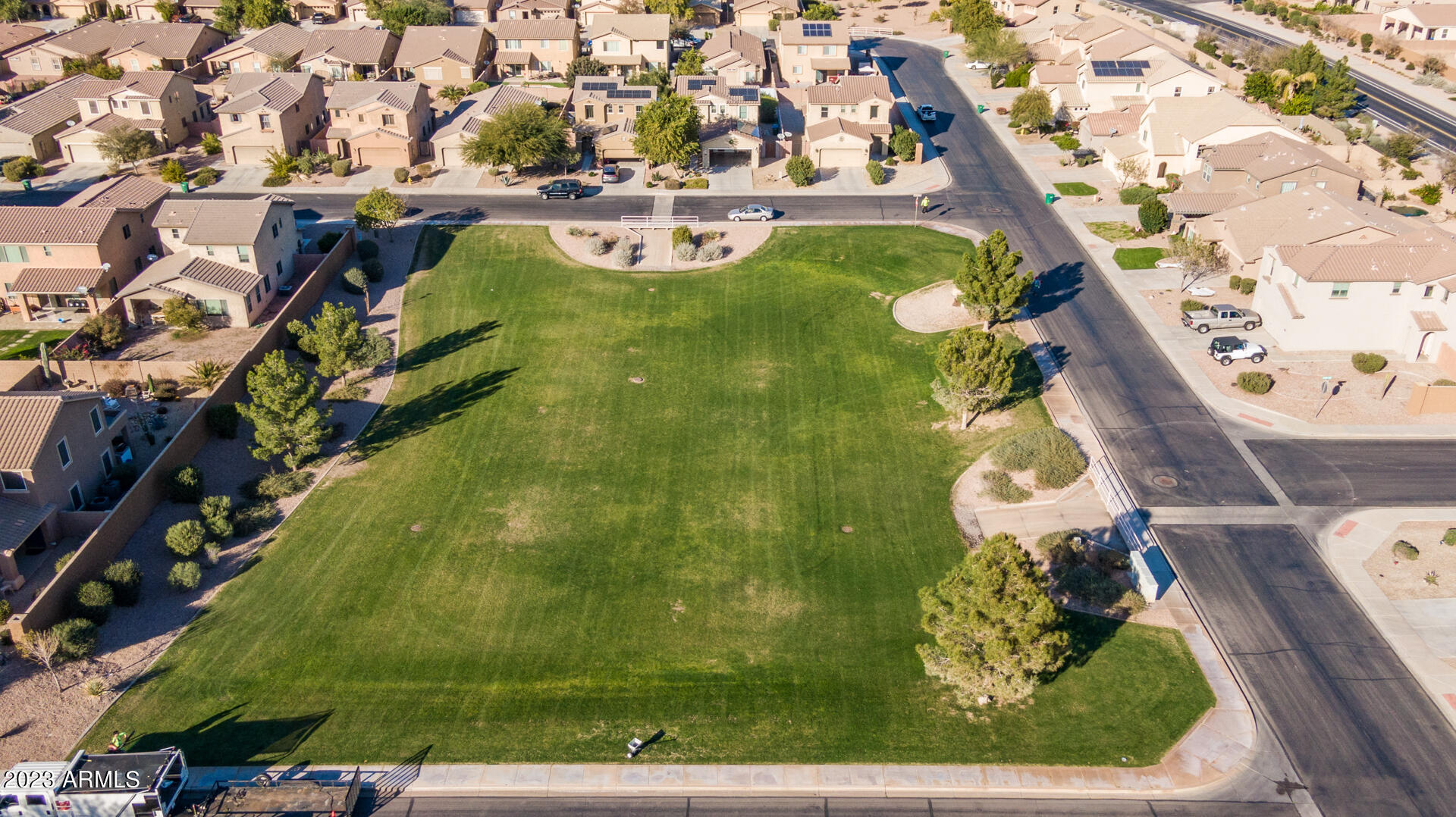 22015 N DIAMOND Drive