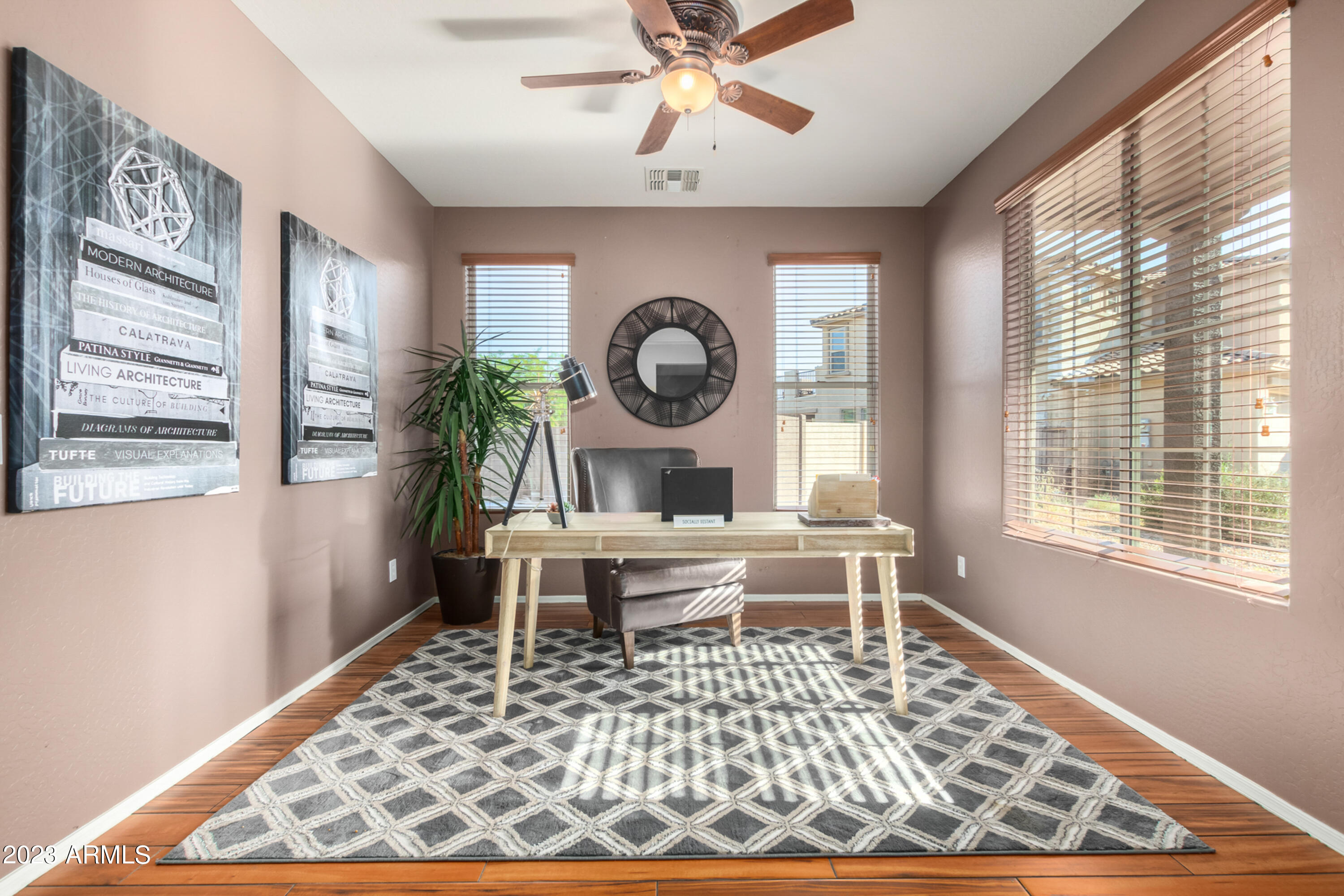 22015 N DIAMOND Drive