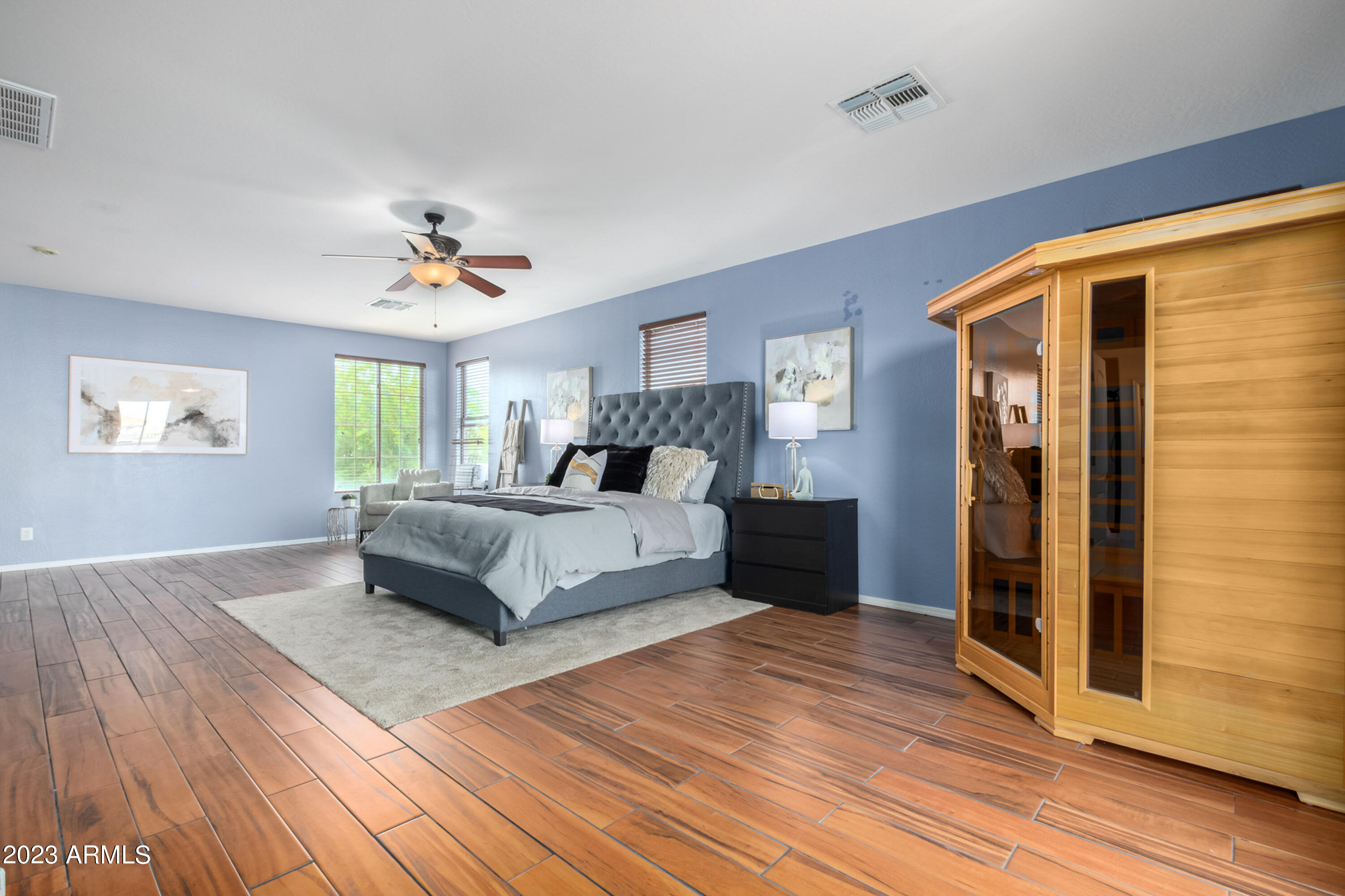 22015 N DIAMOND Drive