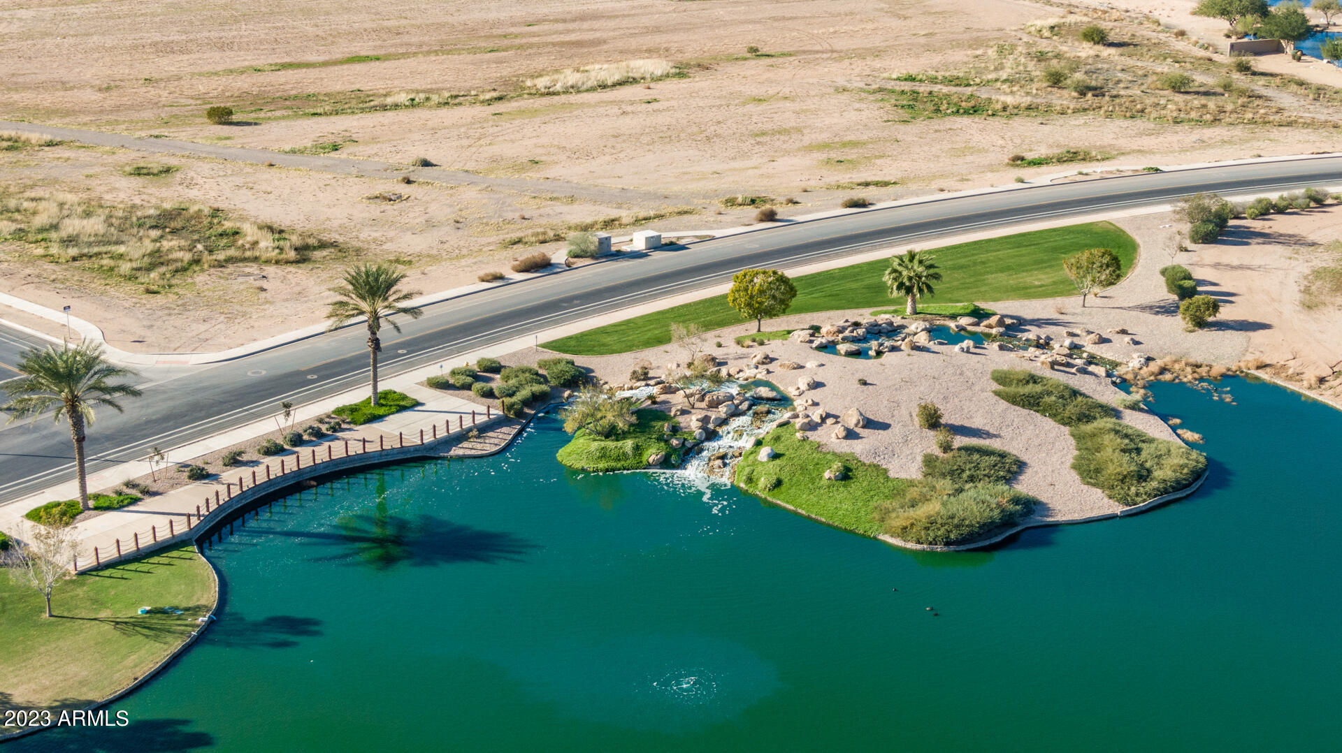 22015 N DIAMOND Drive