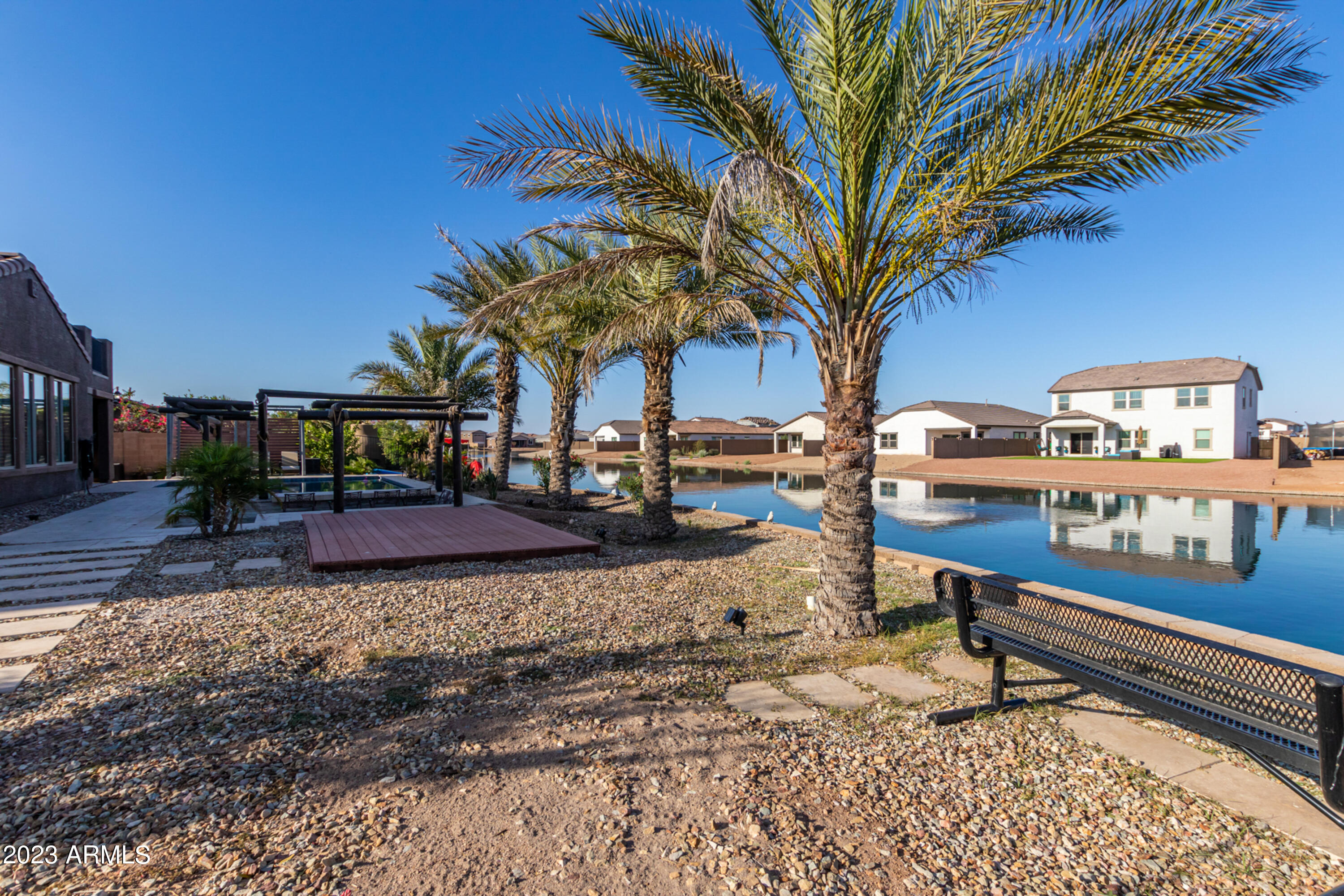 22015 N DIAMOND Drive