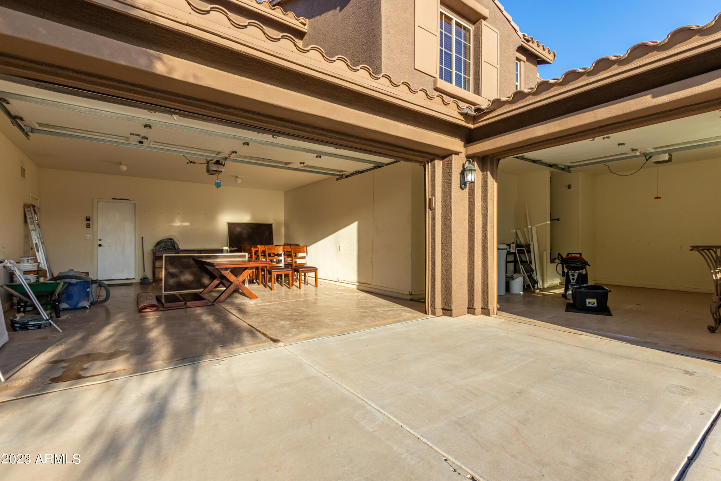 22015 N DIAMOND Drive