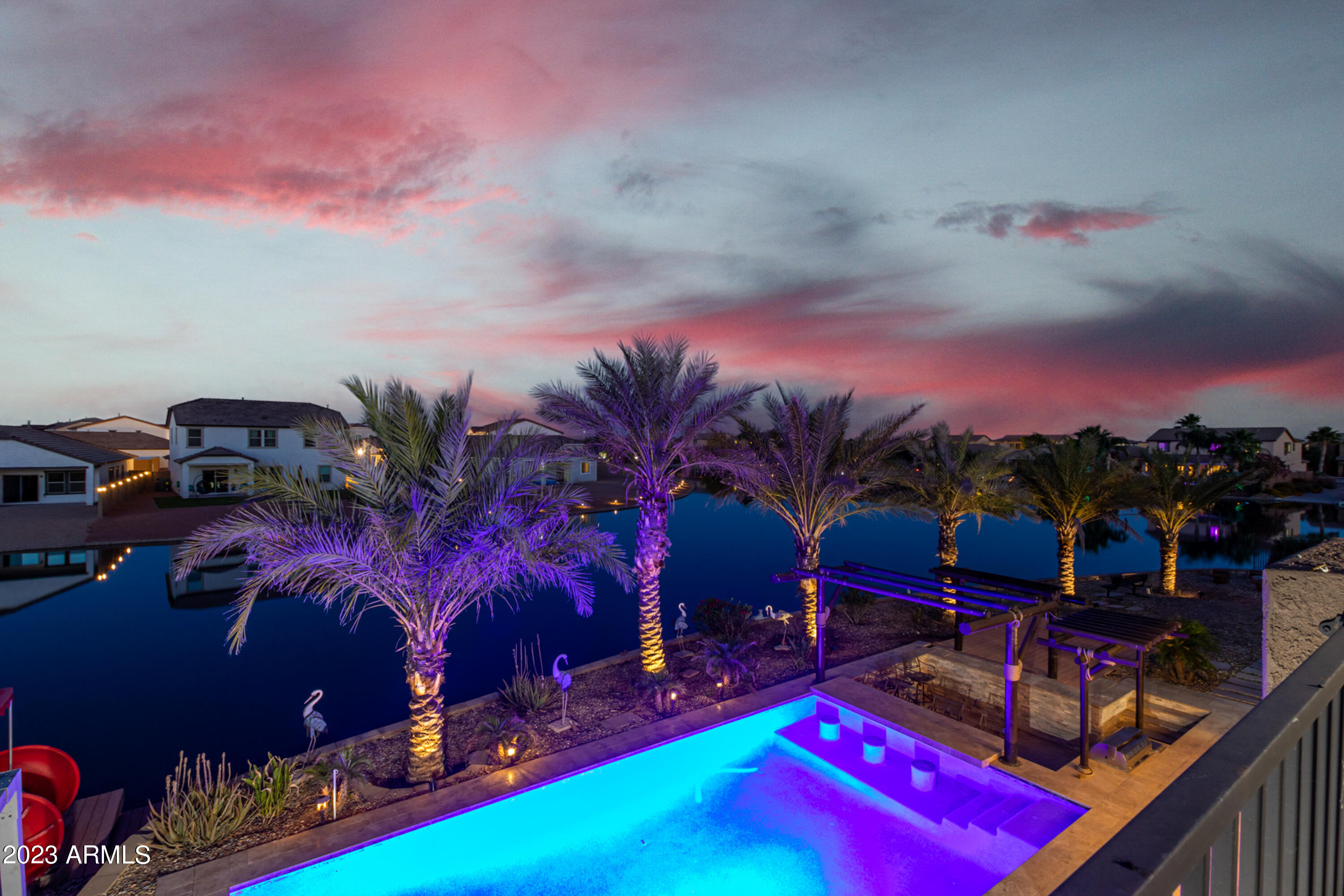 22015 N DIAMOND Drive