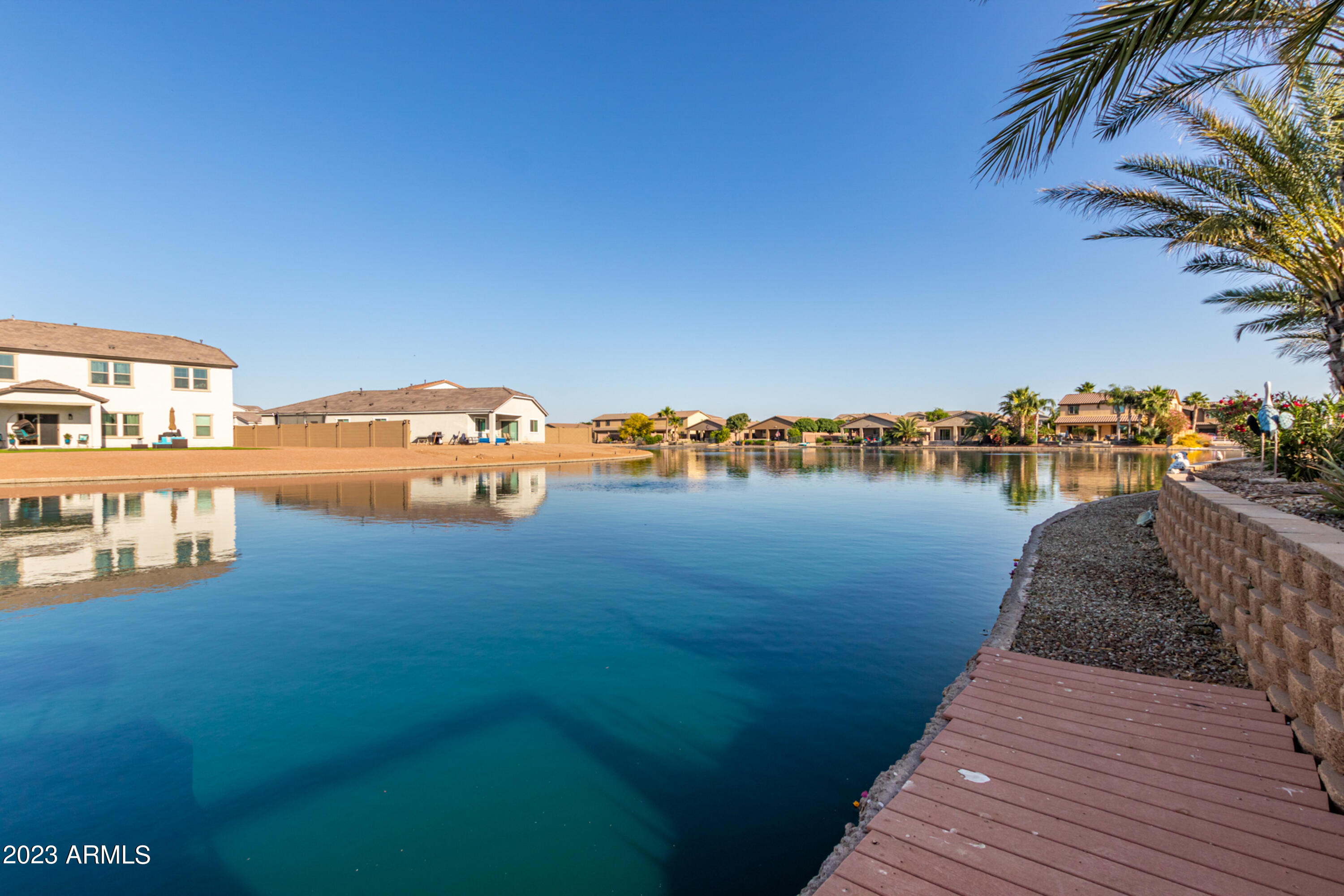 22015 N DIAMOND Drive