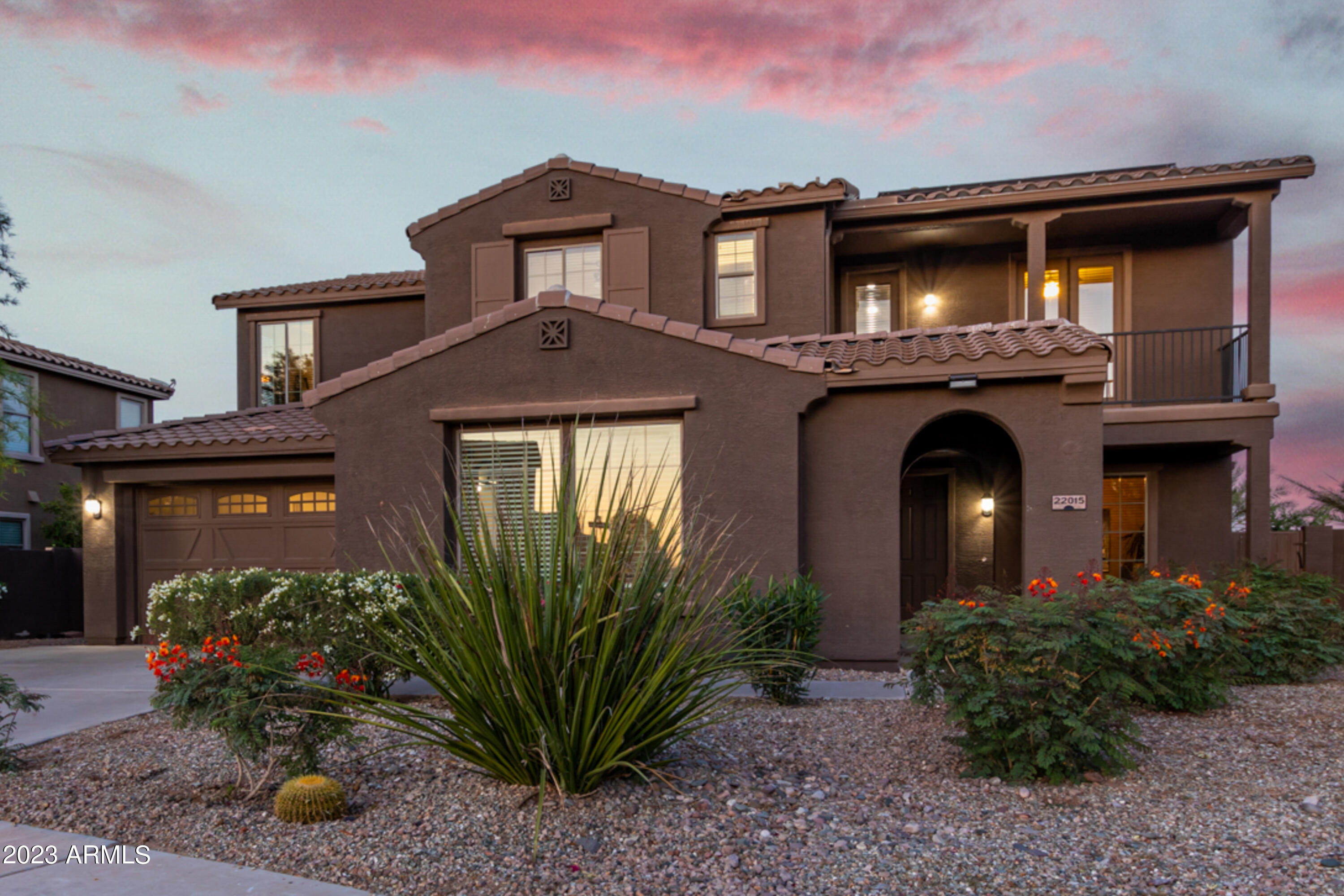 22015 N DIAMOND Drive