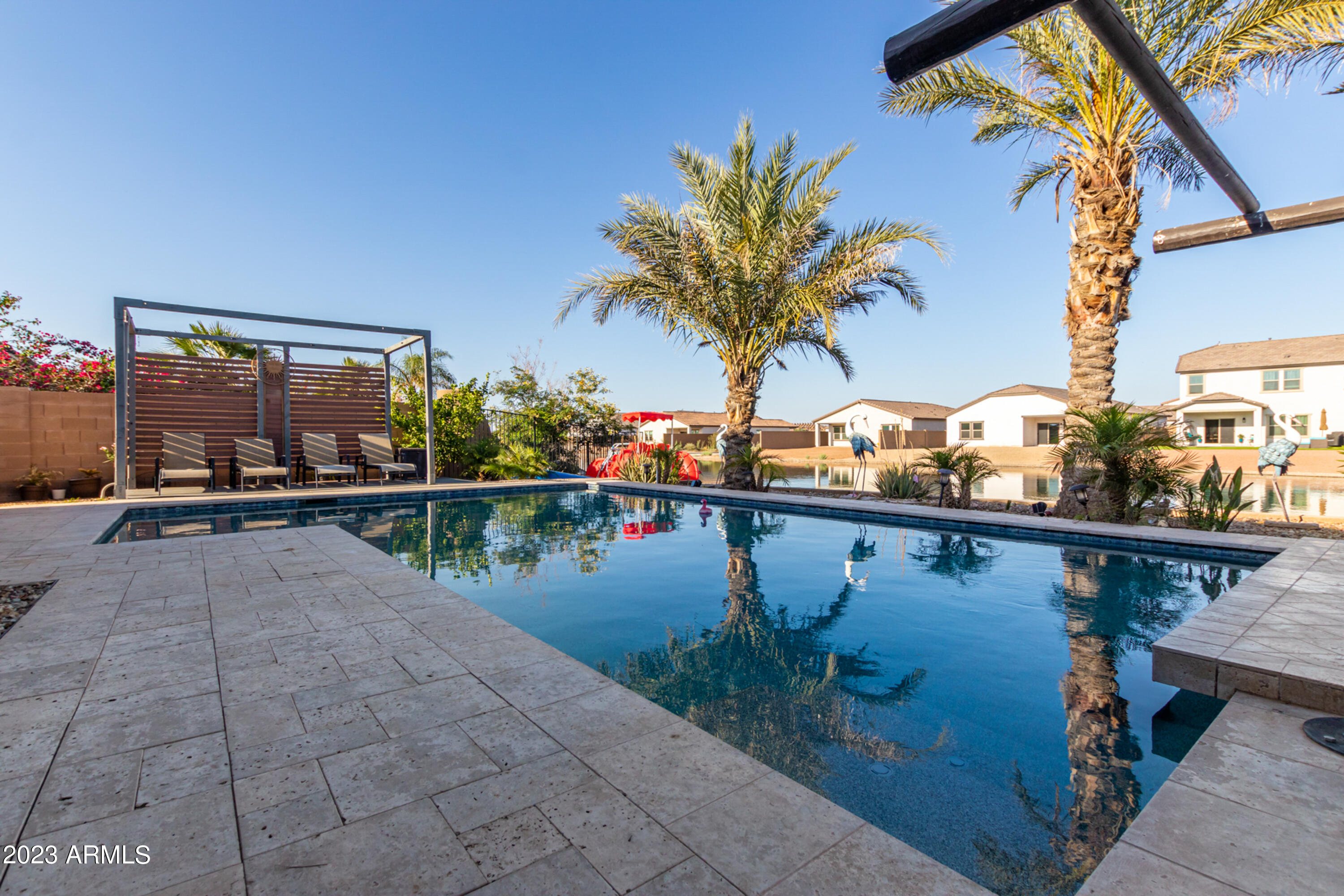 22015 N DIAMOND Drive