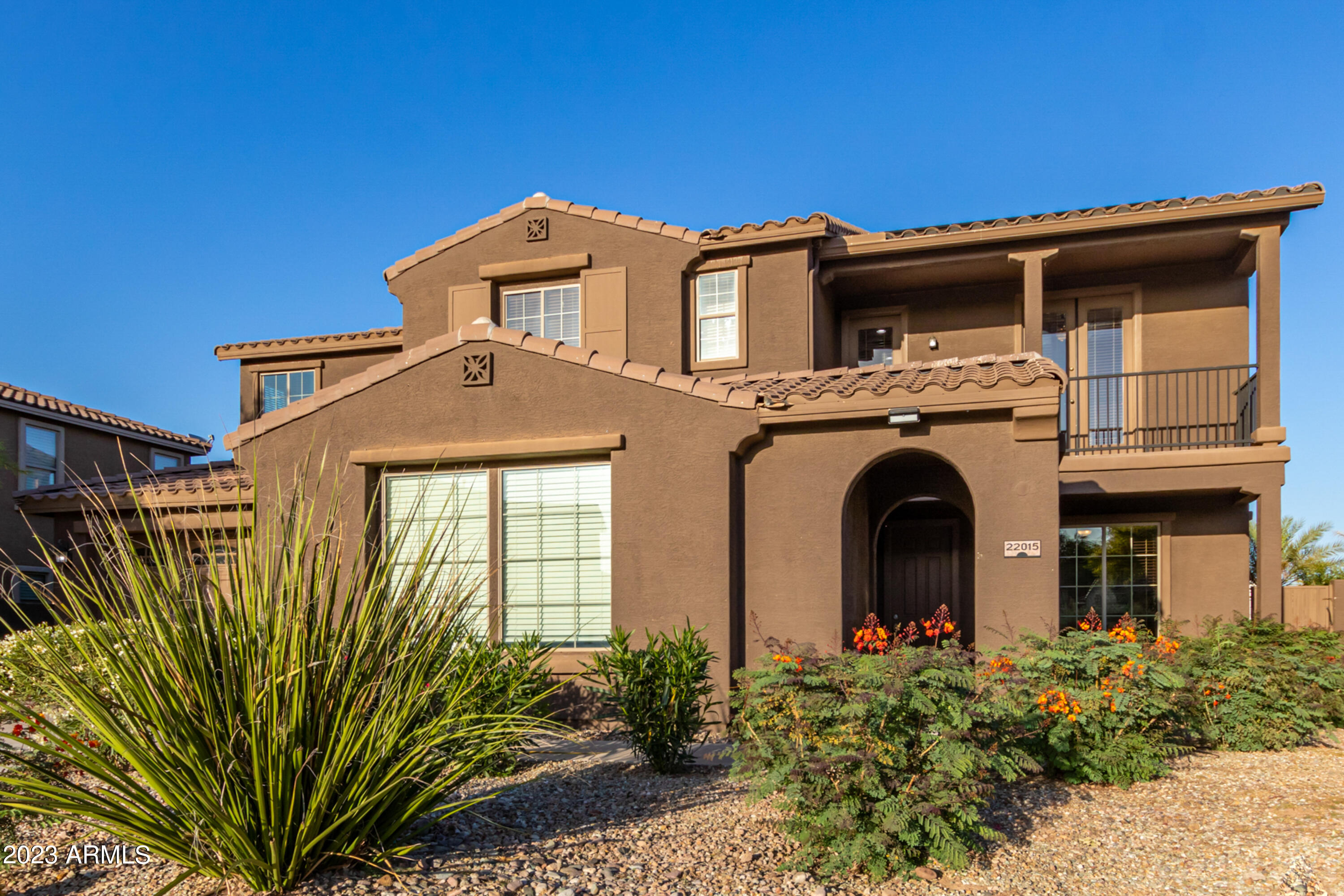 22015 N DIAMOND Drive