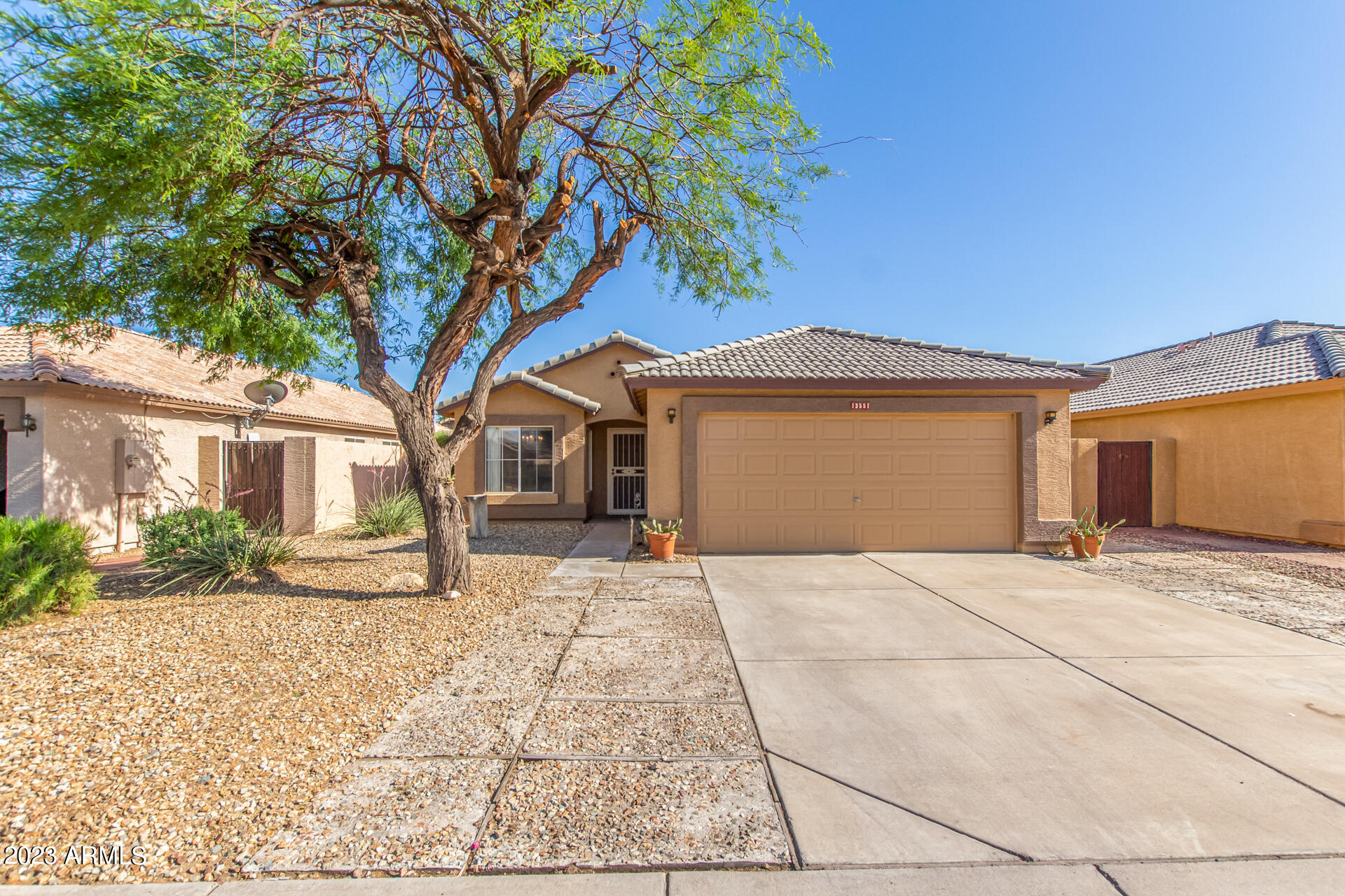 13551 W SAGUARO Lane