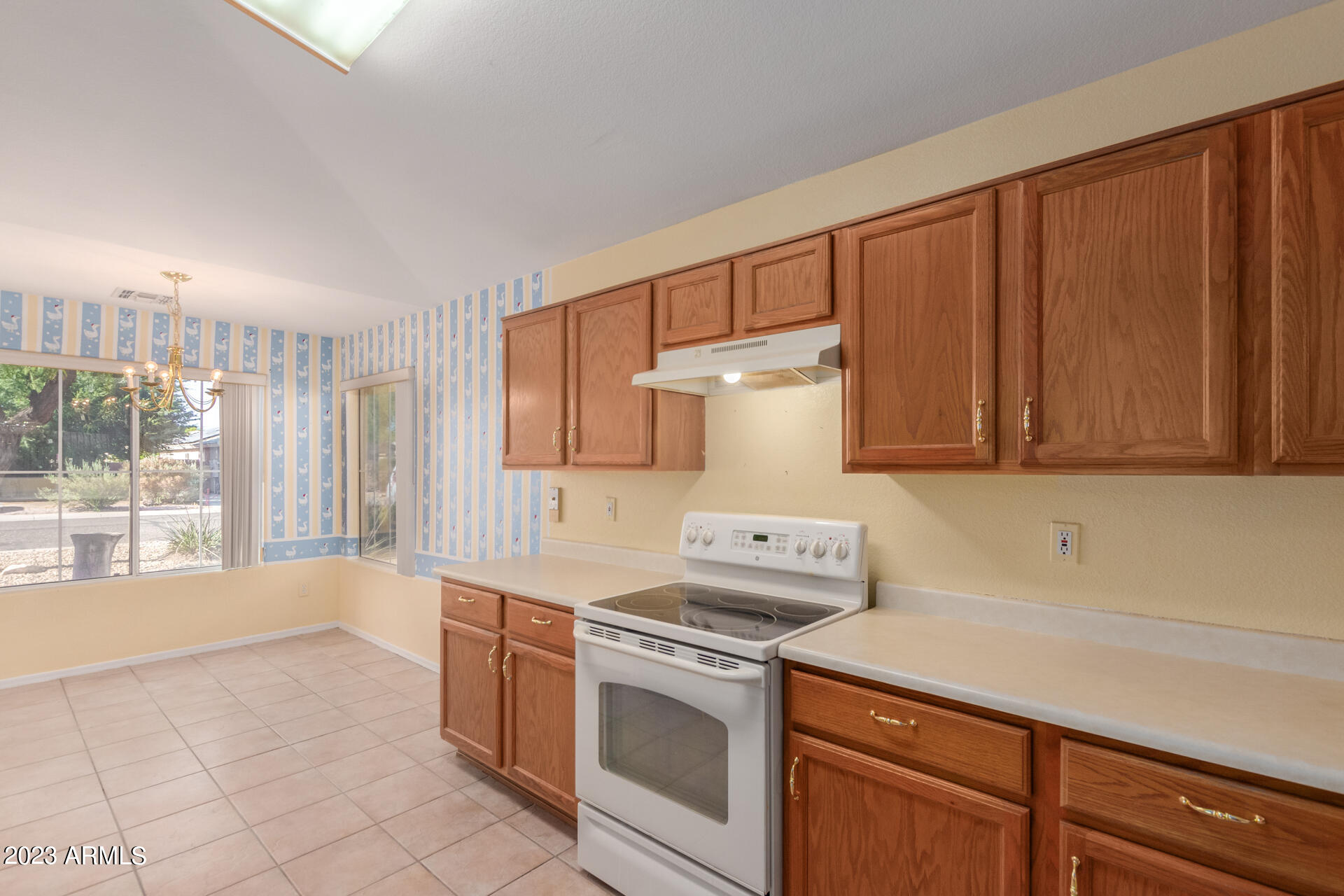 13551 W SAGUARO Lane