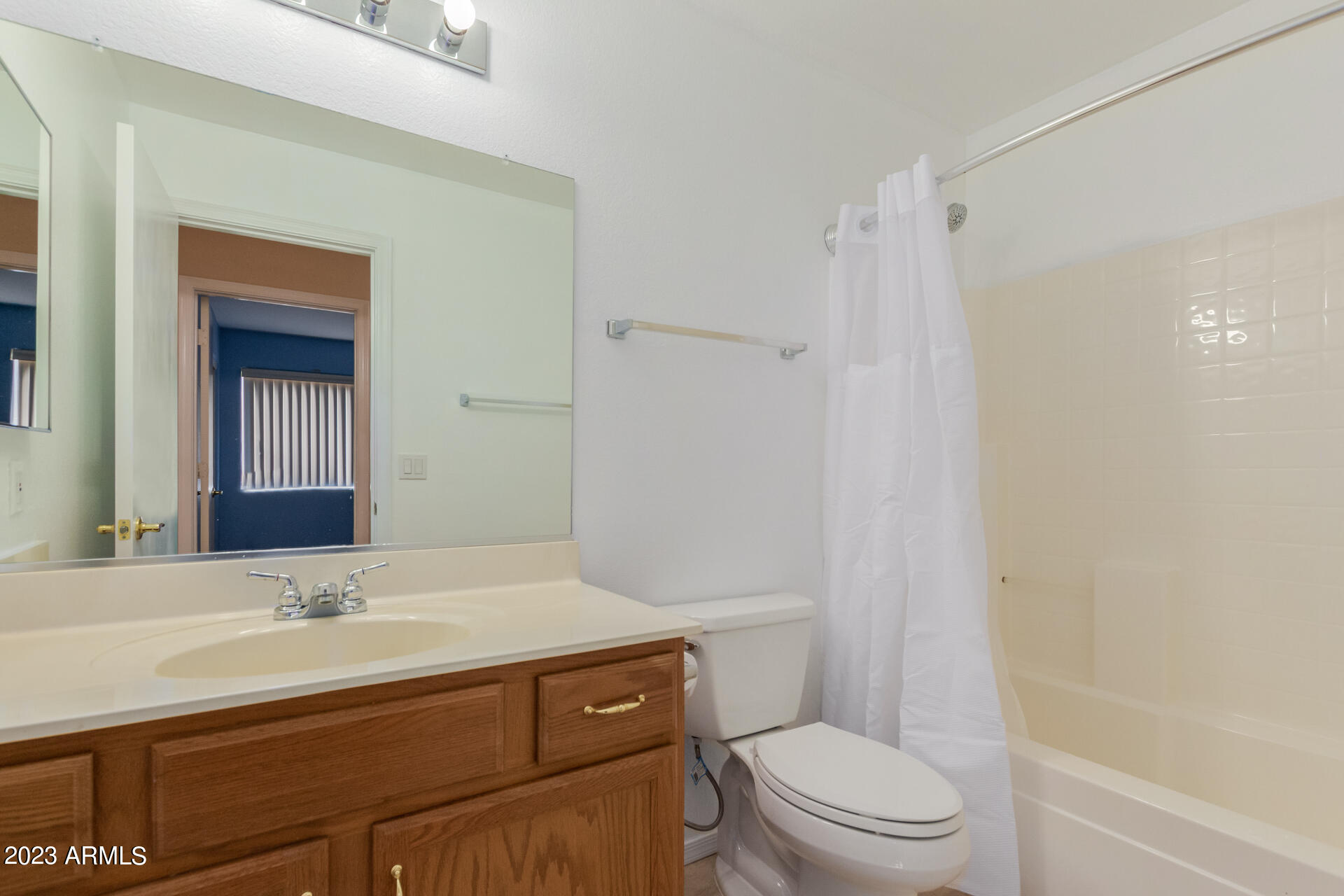 13551 W SAGUARO Lane