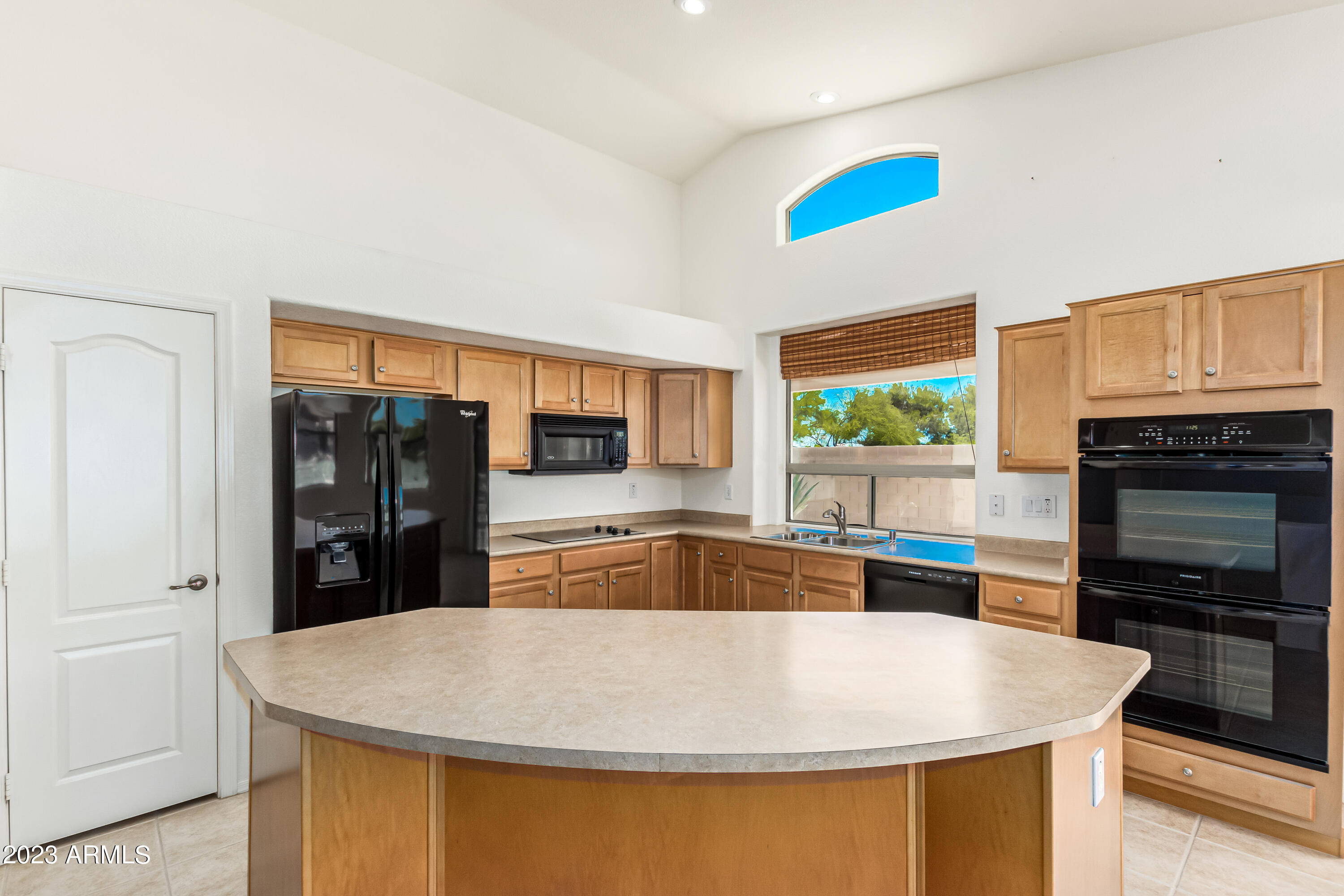 18139 N FIESTA Drive