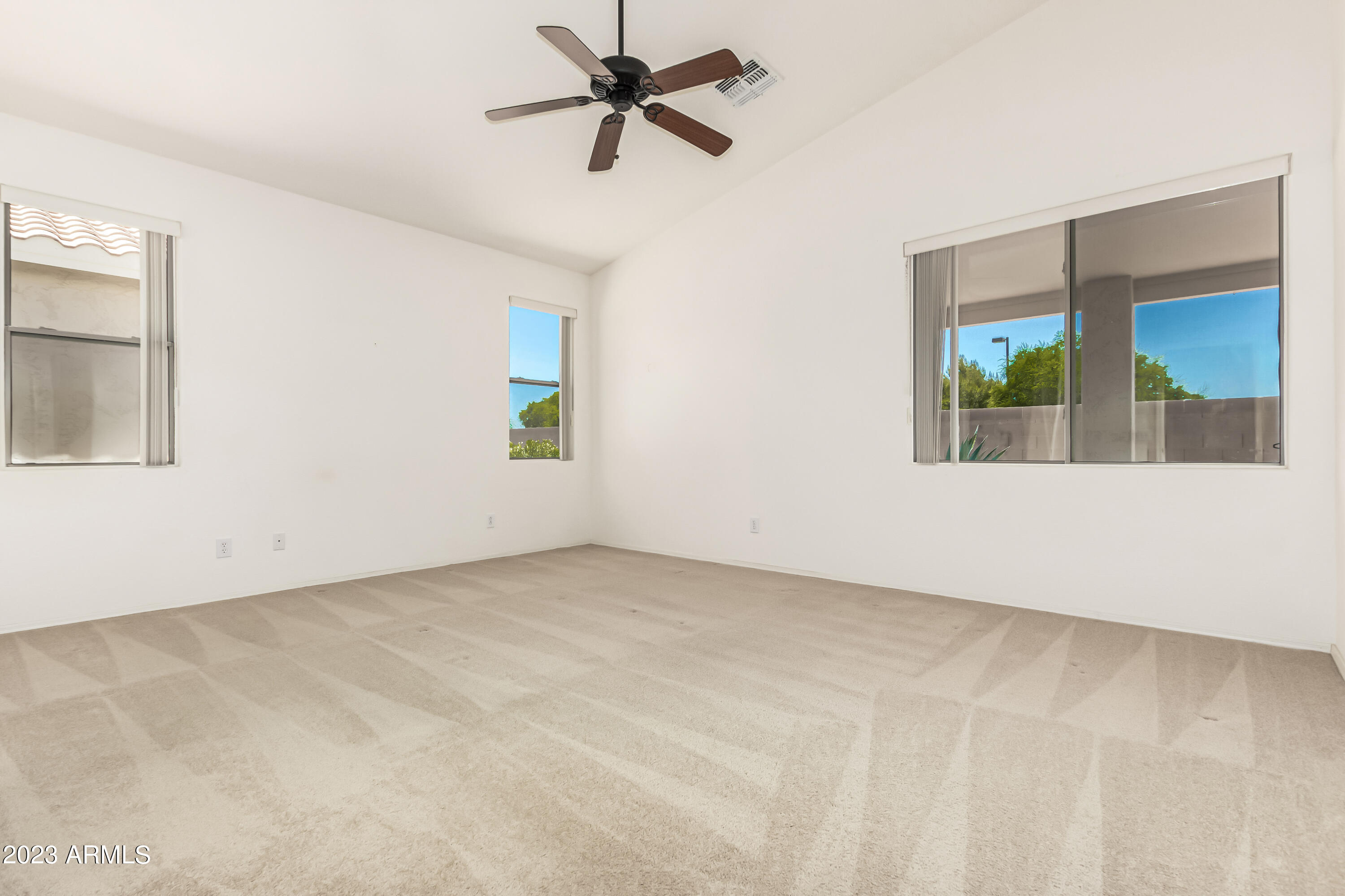 18139 N FIESTA Drive