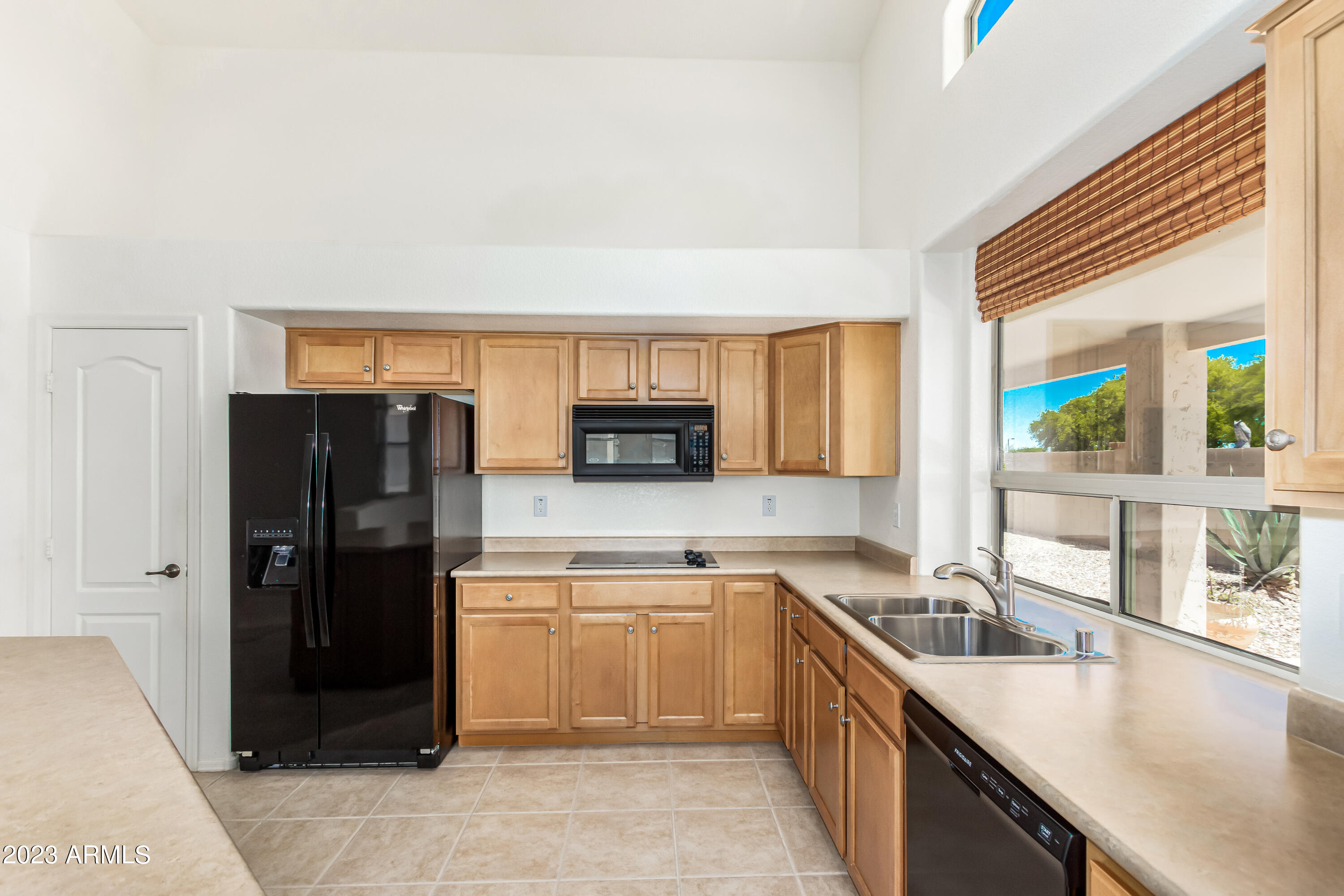 18139 N FIESTA Drive