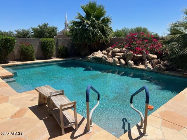 20497 N DANIELLE Avenue