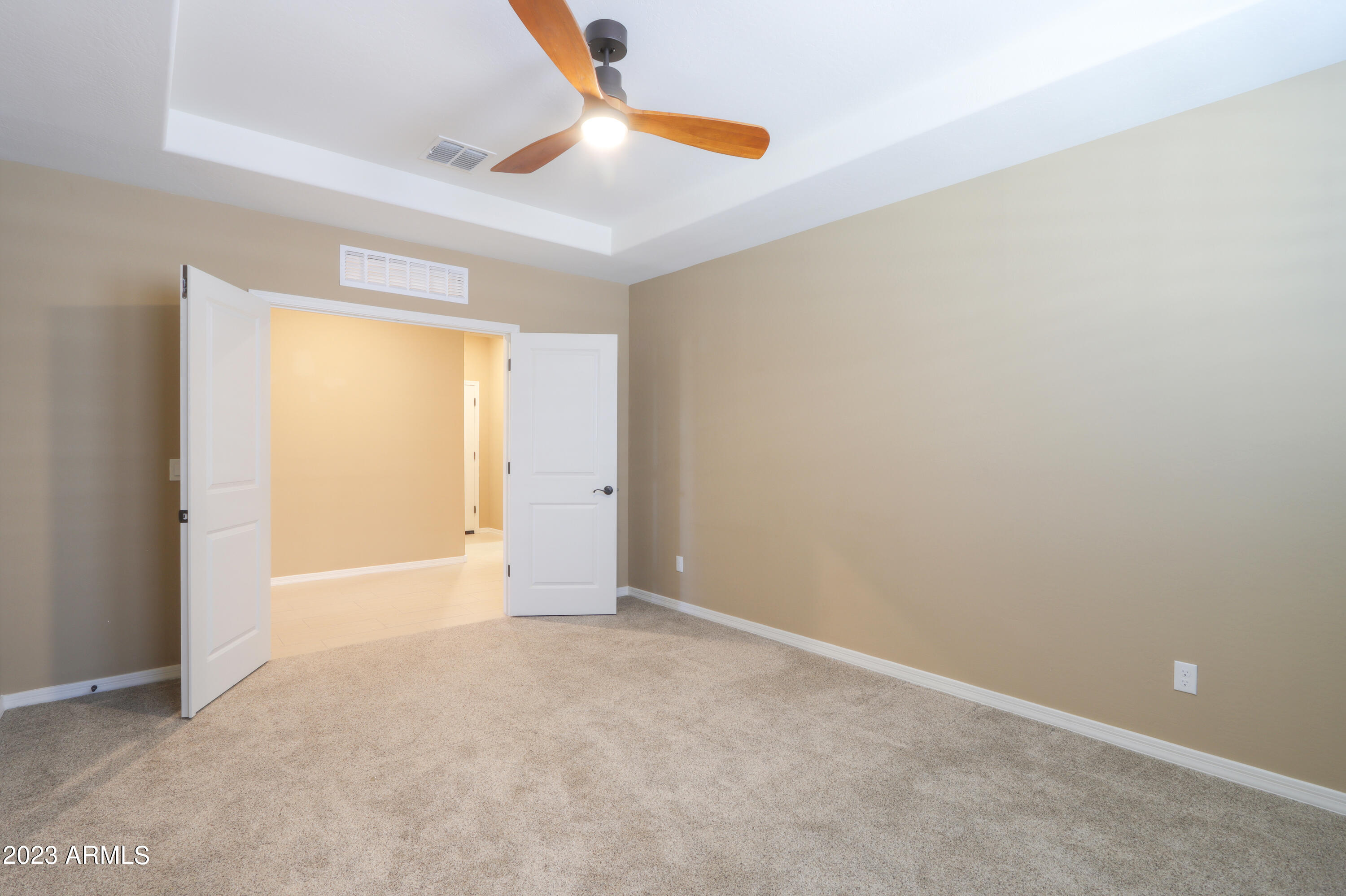 20497 N DANIELLE Avenue