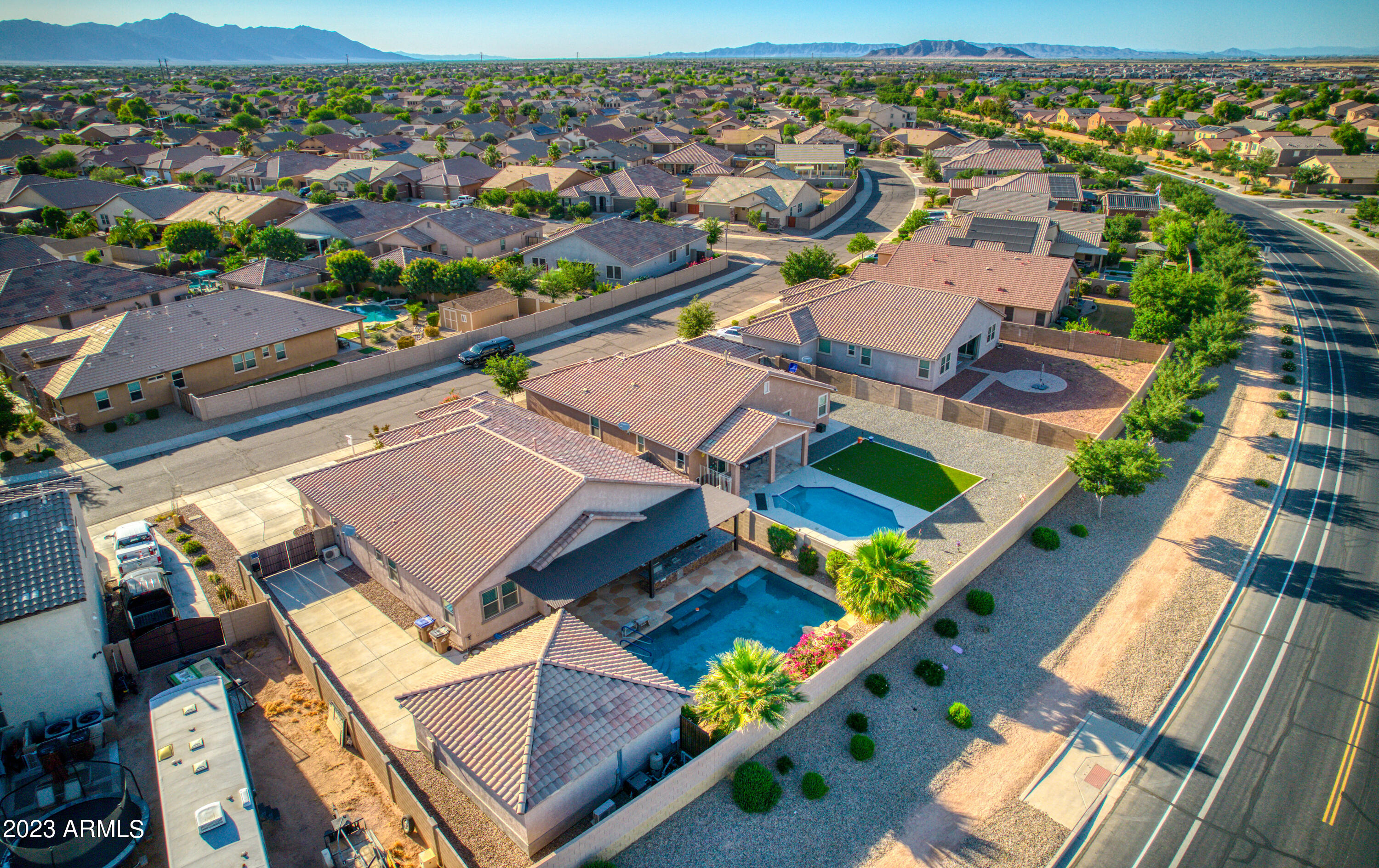 20497 N DANIELLE Avenue