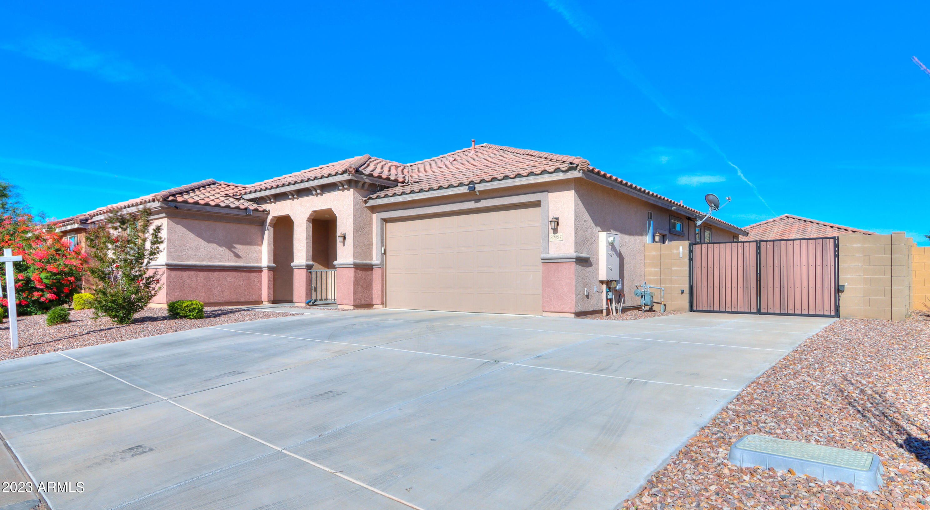 20497 N DANIELLE Avenue